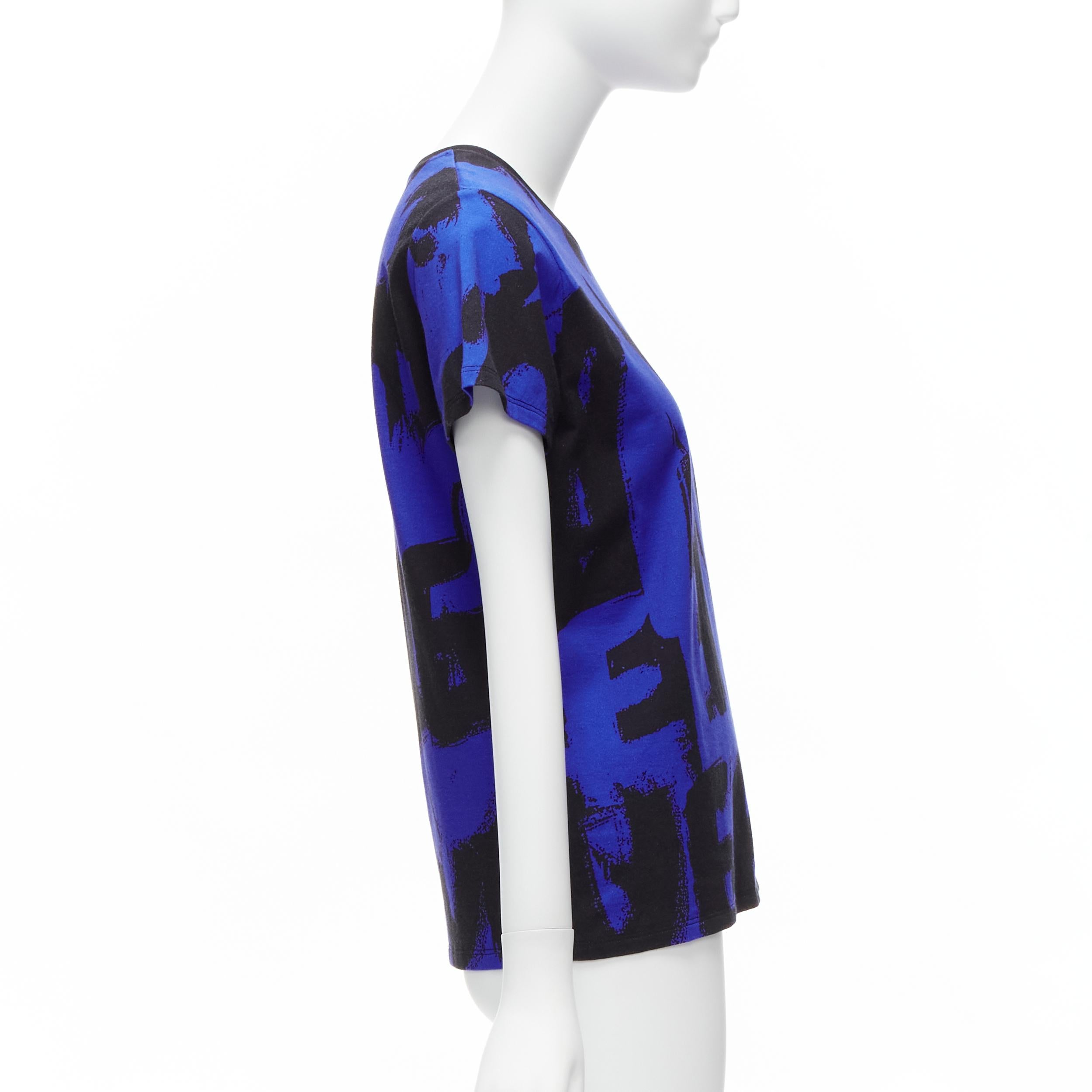 ALEXANDER MCQUEEN 2022 Brush blue black graffiti cotton tshirt IT38 XS In Excellent Condition For Sale In Hong Kong, NT