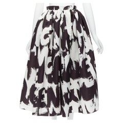 ALEXANDER MCQUEEN 2022 Bürsten Graffiti schwarz-weißes Logo ausgestellter Rock IT38 XS