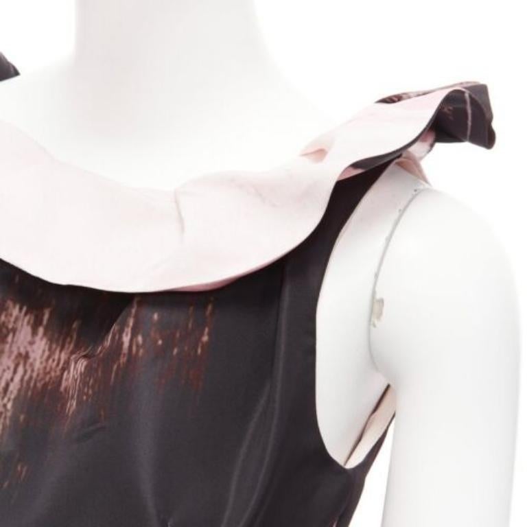ALEXANDER MCQUEEN 2022 Bata asimétrica con estampado de pinceladas Charles Arnoldi IT38 XS en venta 2