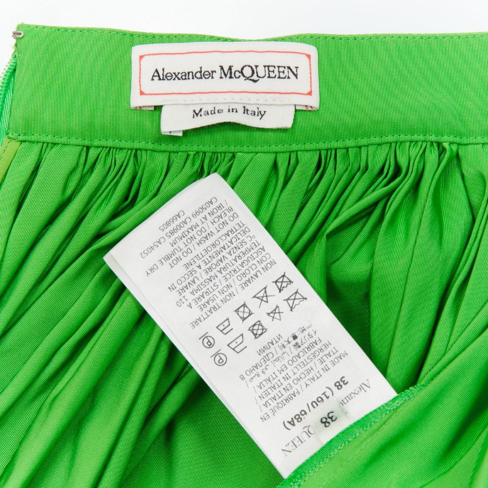 ALEXANDER MCQUEEN 2022 green taffeta bow detail high low cocktail skirt IT38 XS For Sale 3