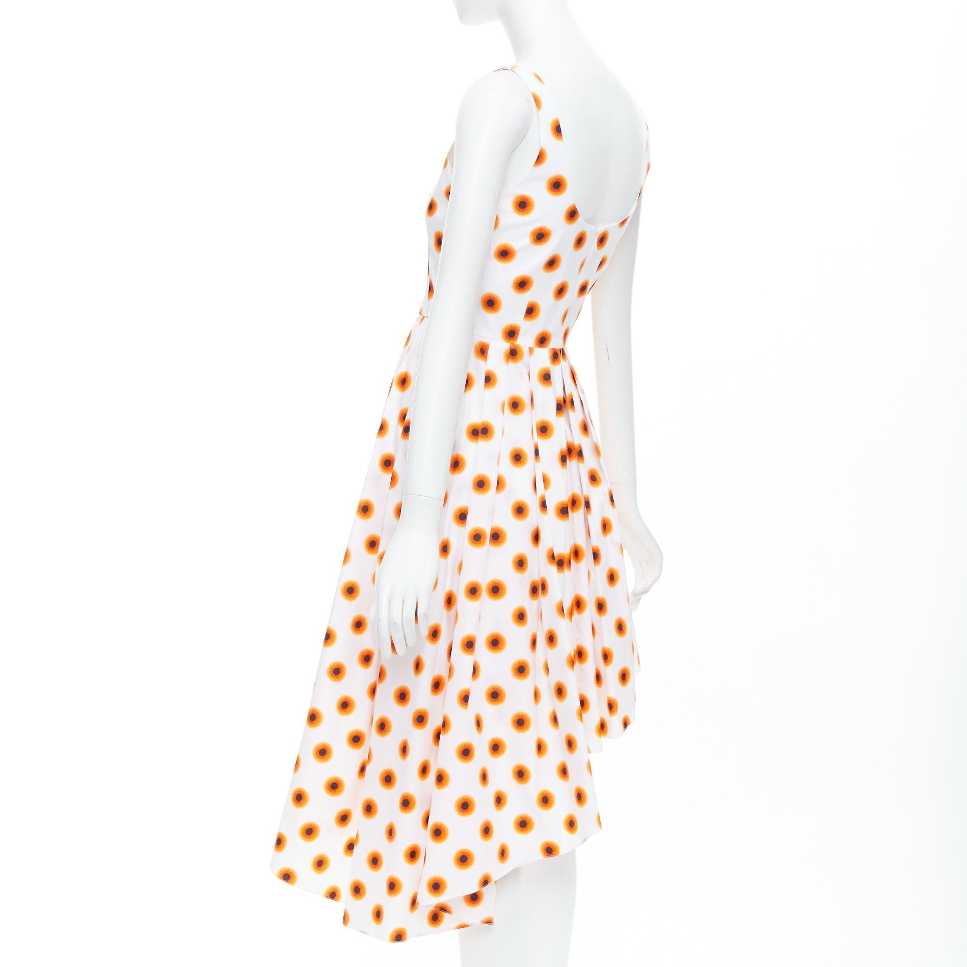 ALEXANDER MCQUEEN 2022 Iris orange peinture à pois asymétriques taille IT 38 XS en vente 1