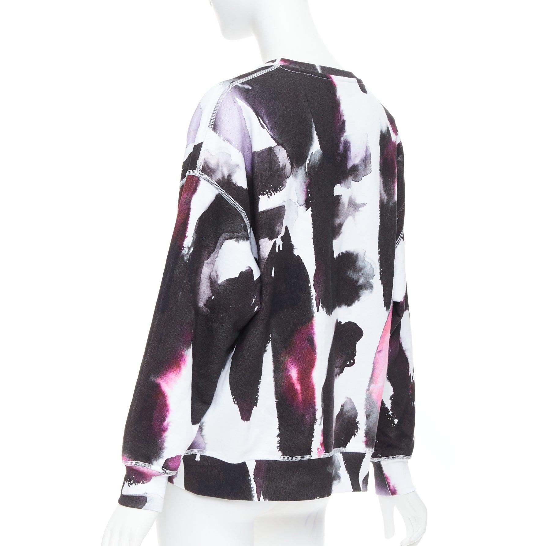 ALEXANDER MCQUEEN 2022 logo watercolor print long sleeve crew sweater IT38 XS en vente 1