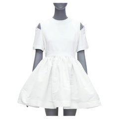 ALEXANDER MCQUEEN 2022 weiß ausgeschnittene Schulter ausgestelltes kurzes Kleid IT38 XS