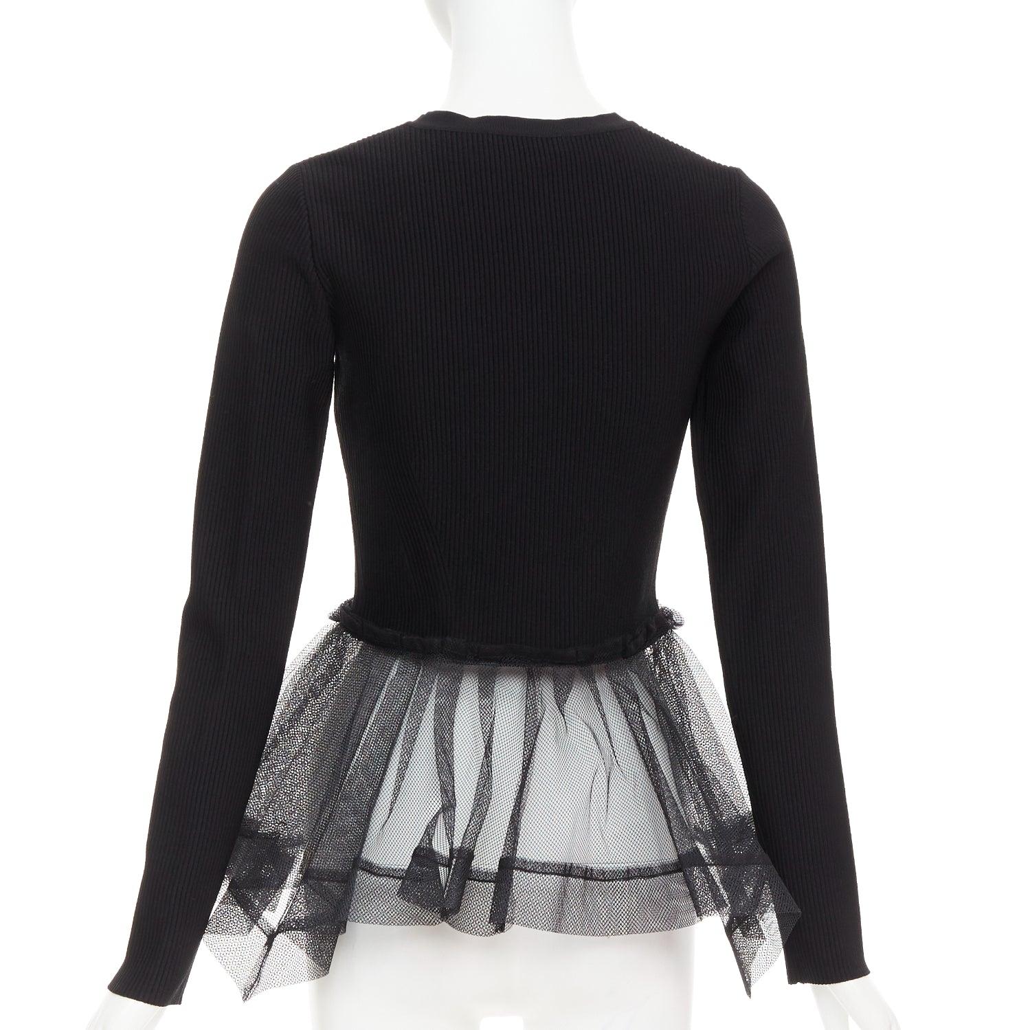 ALEXANDER MCQUEEN 2023 schwarz gerippt steif durchsichtiger Tüll Schößchen Strickjacke Pullover S Damen im Angebot