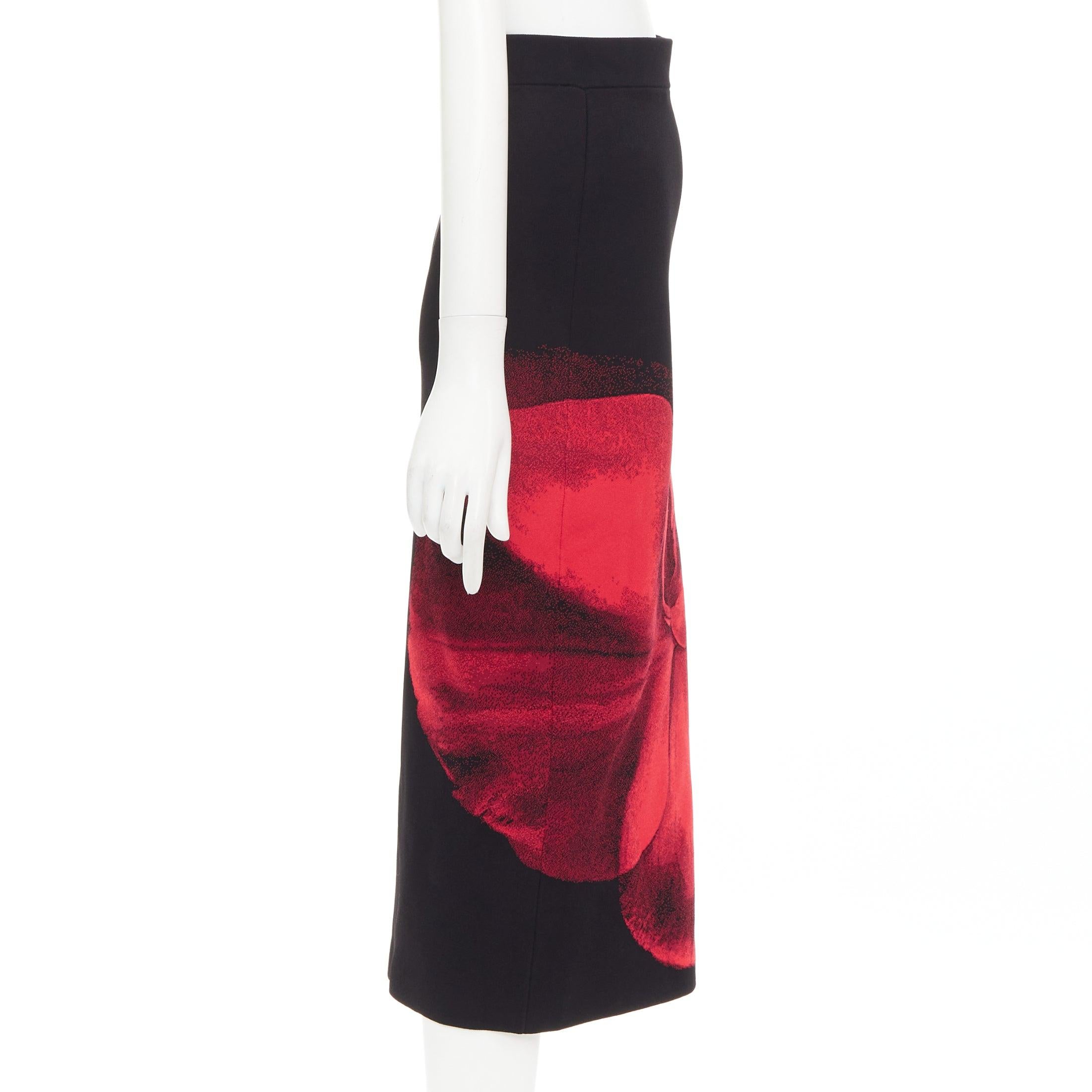 ALEXANDER MCQUEEN 2023 Ethereal Orchid schwarz rot floral jacquard pencil skirt S (Braun) im Angebot