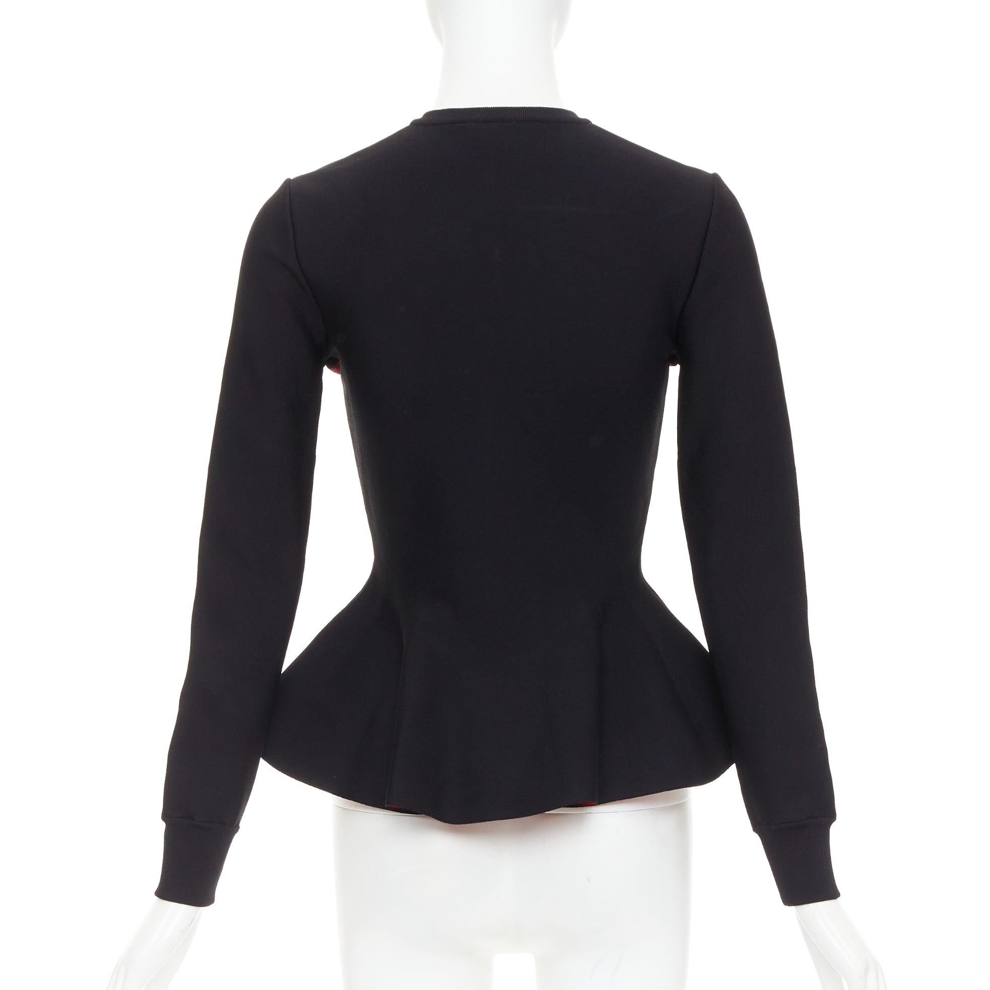 ALEXANDER MCQUEEN 2023 Ätherische Orchidee rot geblümte Jacquard-Schößchen-Strickjacke S im Angebot 1