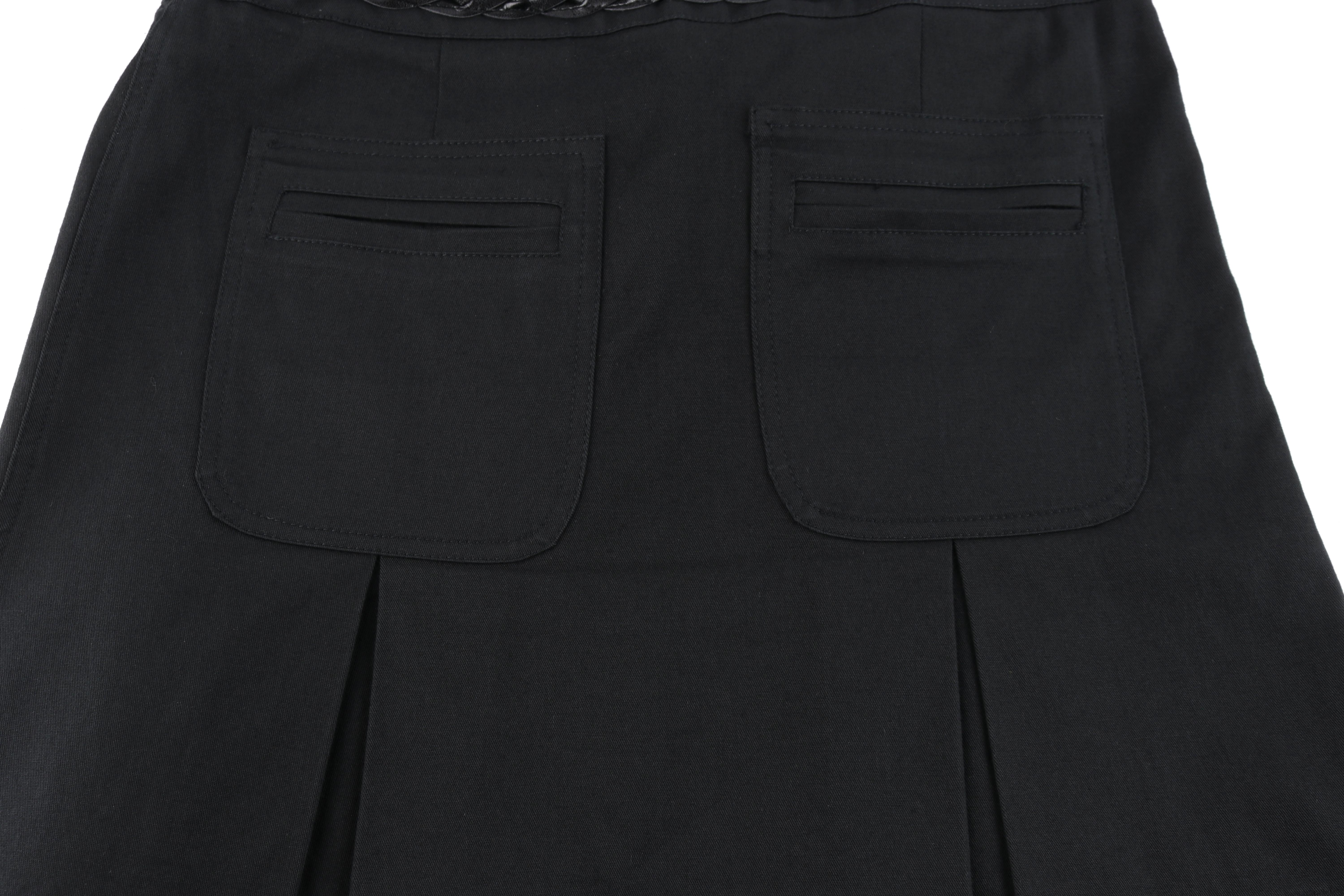 ALEXANDER McQUEEN A/W 1996 “Dante” Black Leather Braid Trim Pleated Mini Skirt For Sale 3