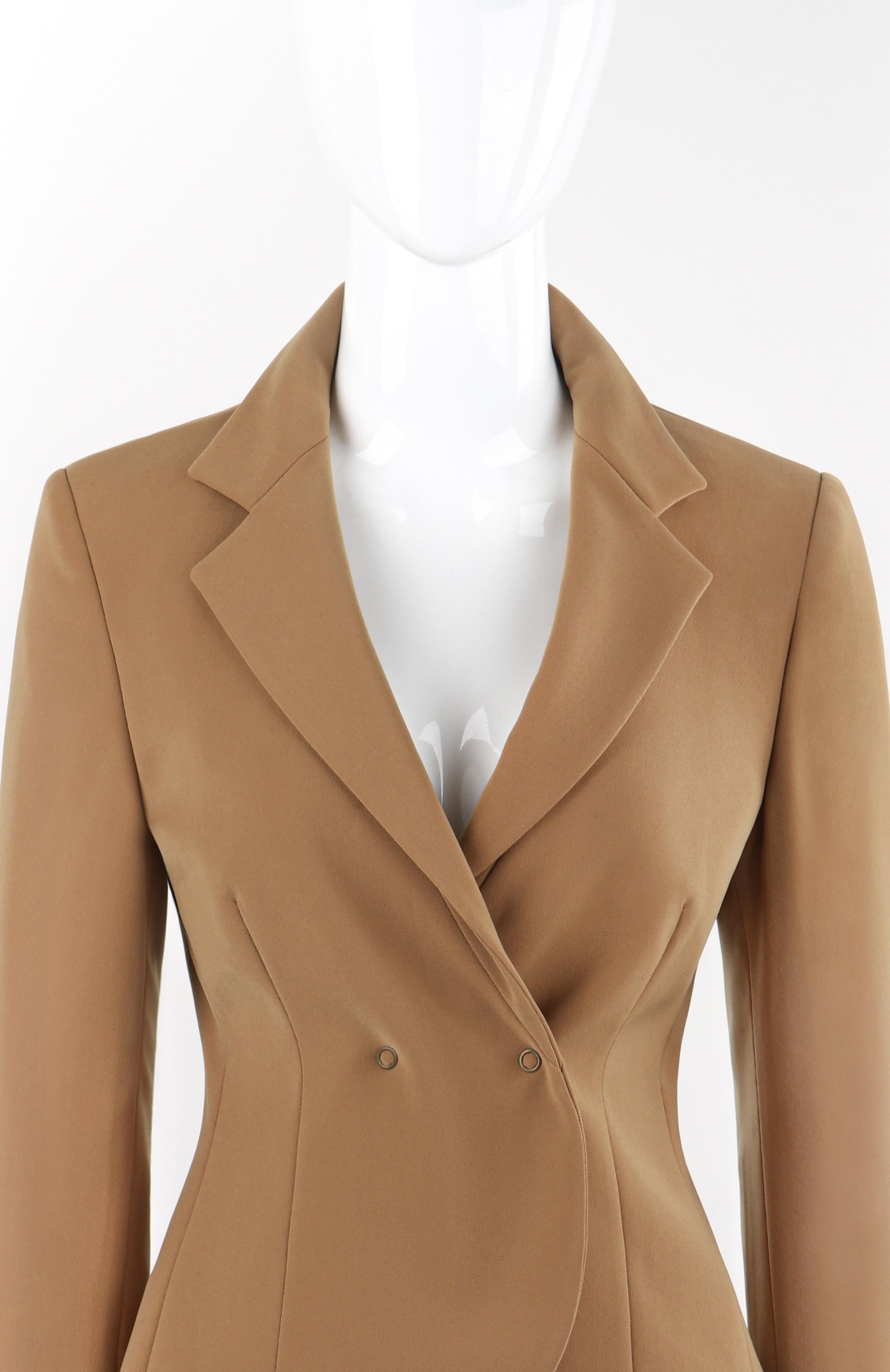 ALEXANDER McQUEEN A/H 1996 - Blazer « Dante » marron camel à fermeture à bouton-pression Bon état - En vente à Thiensville, WI