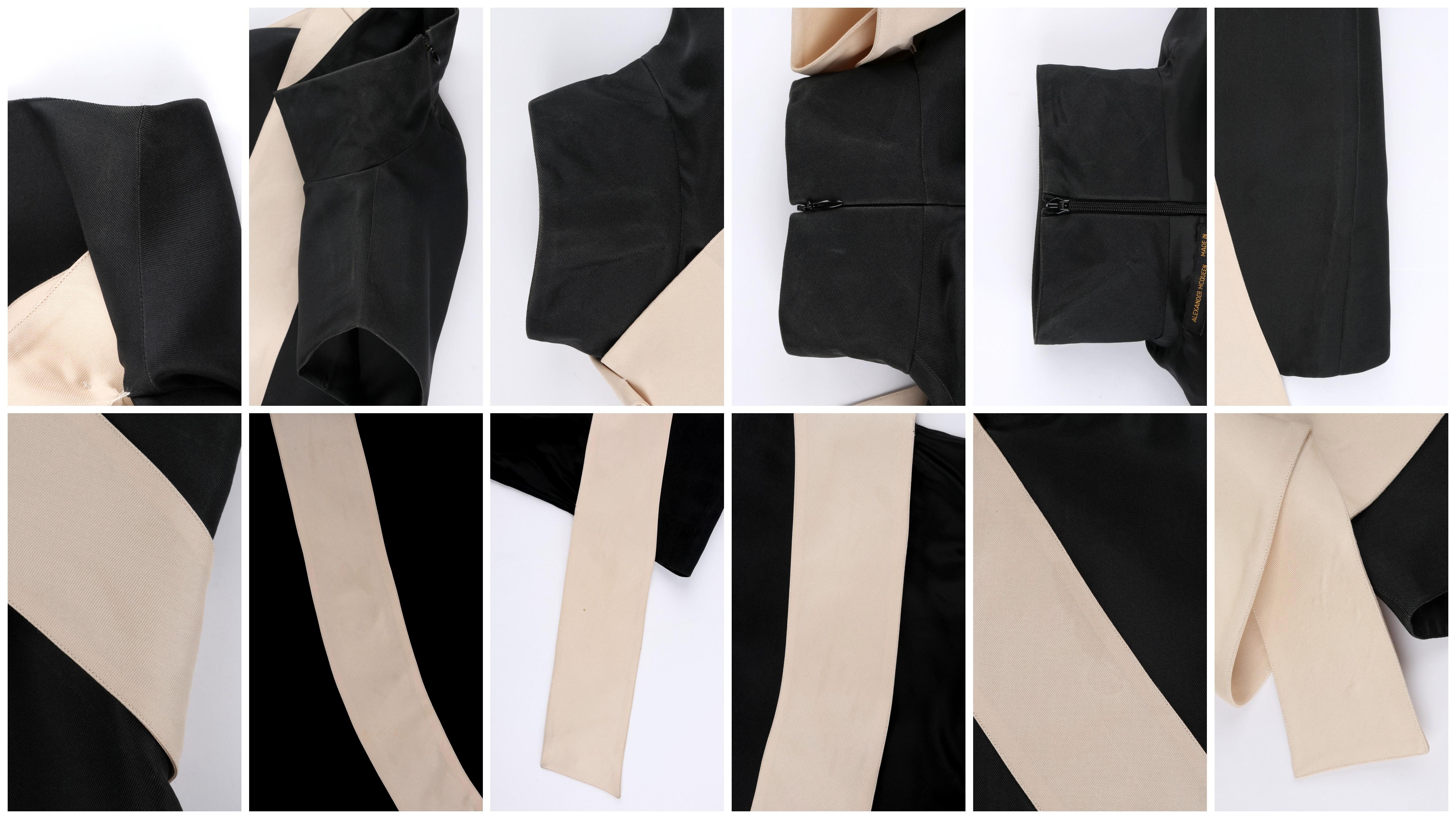 ALEXANDER McQueen A/I 1998 - Vestito da cocktail a collo alto con inserti in nastro nero e avorio 5