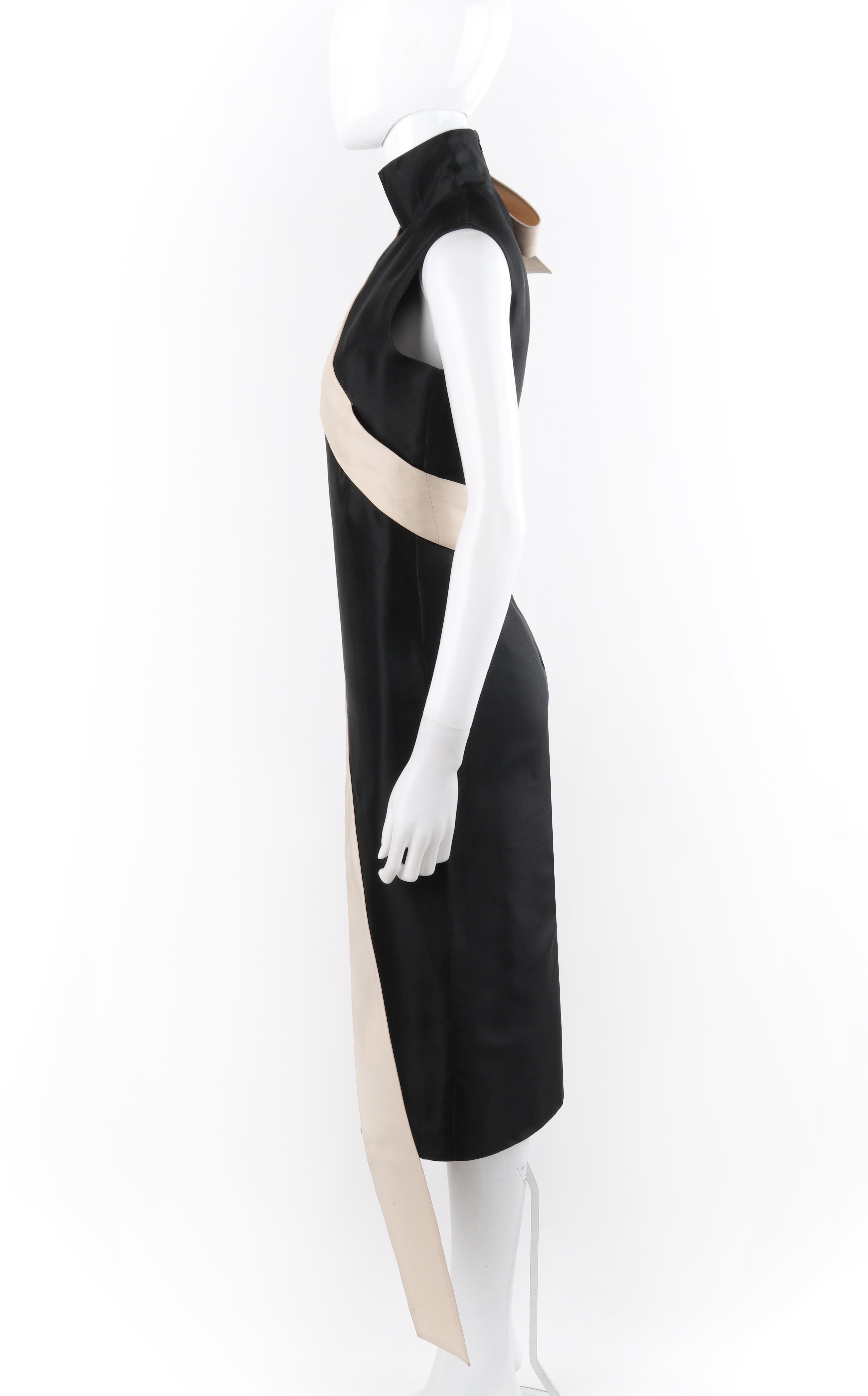 ALEXANDER McQueen A/I 1998 - Vestito da cocktail a collo alto con inserti in nastro nero e avorio 2
