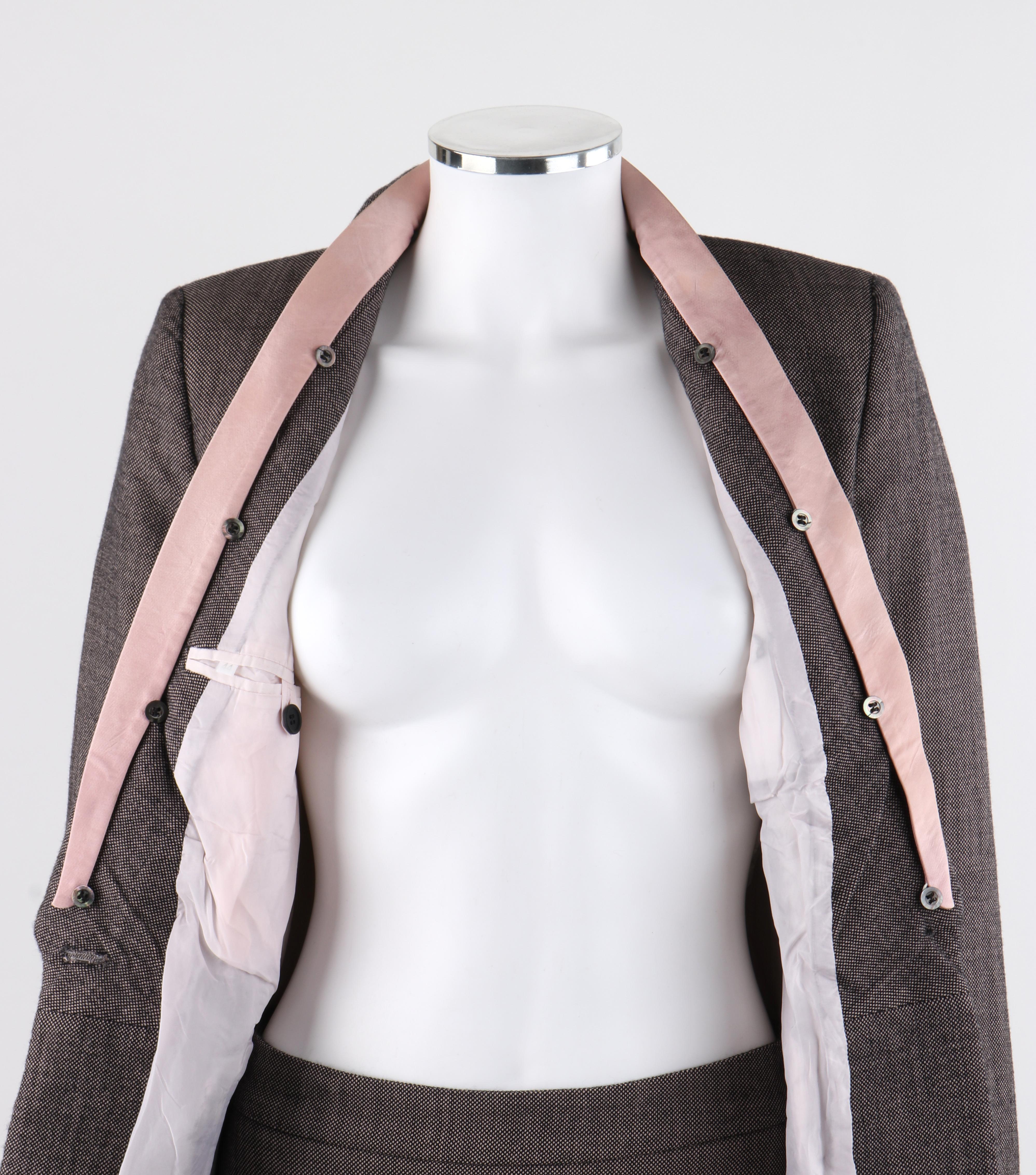  ALEXANDER McQUEEN A/W 1998 “Joan” 2 pc. Removable Collar Blazer Skirt Suit Set For Sale 5