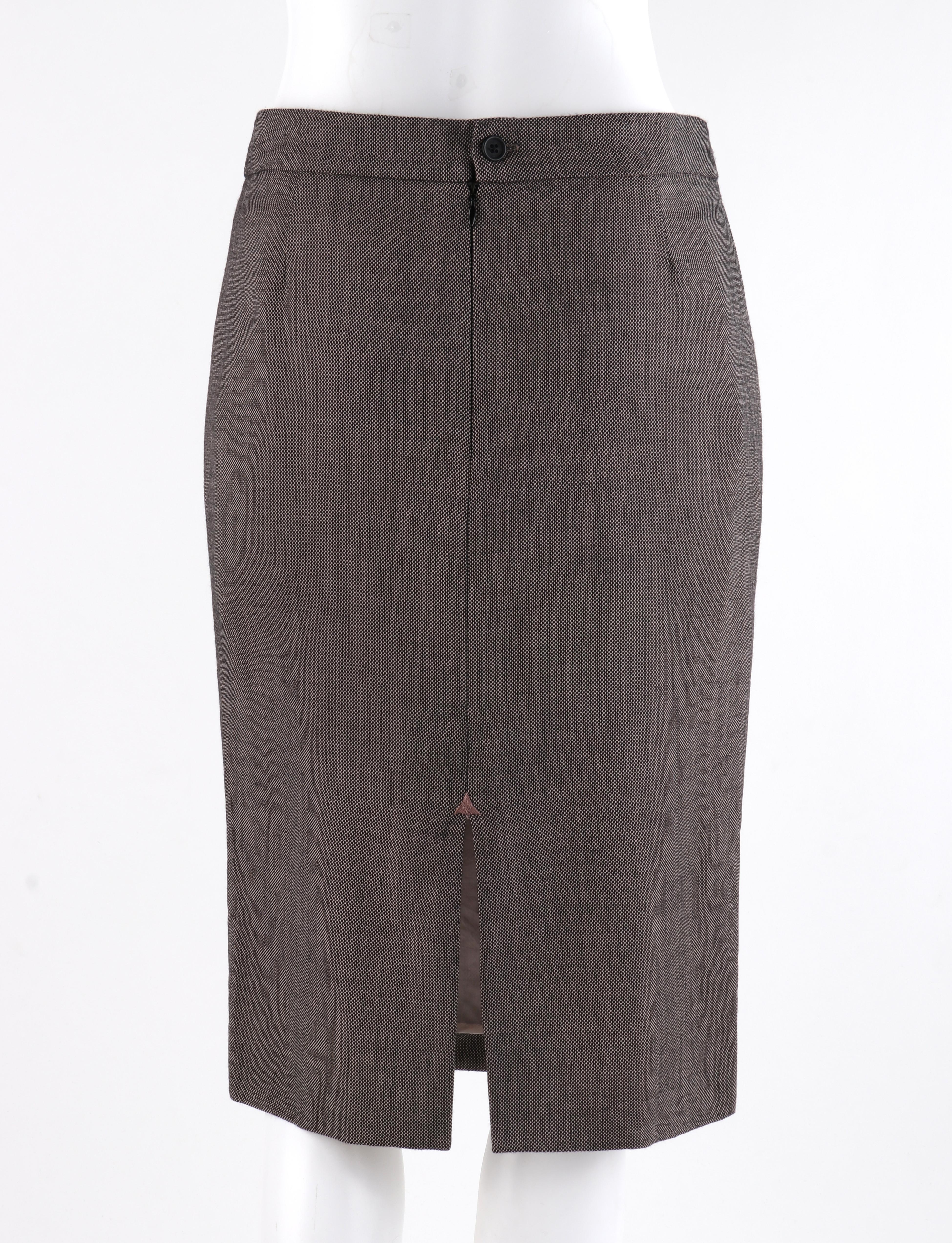  ALEXANDER McQUEEN A/W 1998 “Joan” 2 pc. Removable Collar Blazer Skirt Suit Set For Sale 3