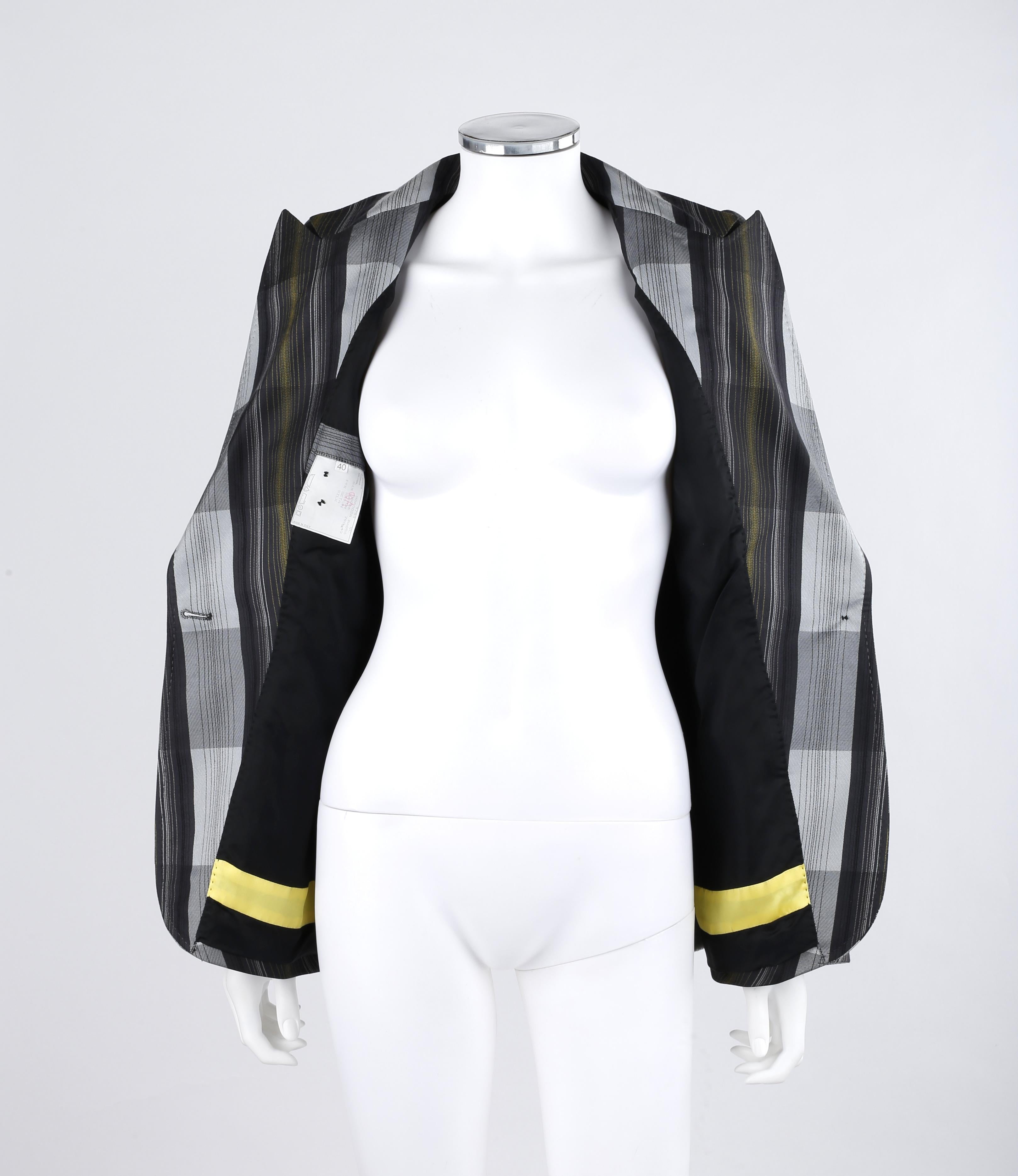 ALEXANDER McQUEEN A/W 2000 “Eshu” Gray / Black Chevron Tailored Blazer Jacket For Sale 1