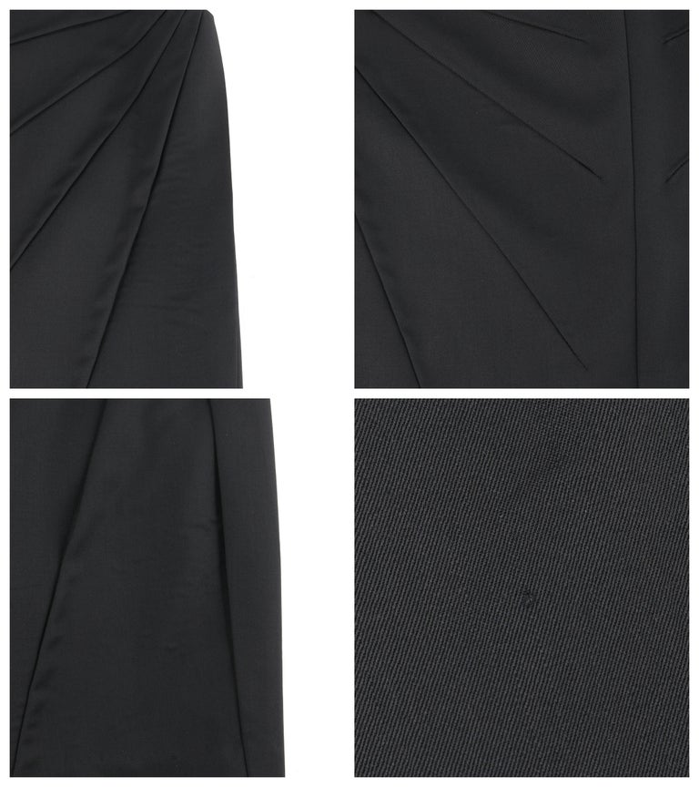 Alexander McQueen 2003 'Scanners' Collection Skirt Suit