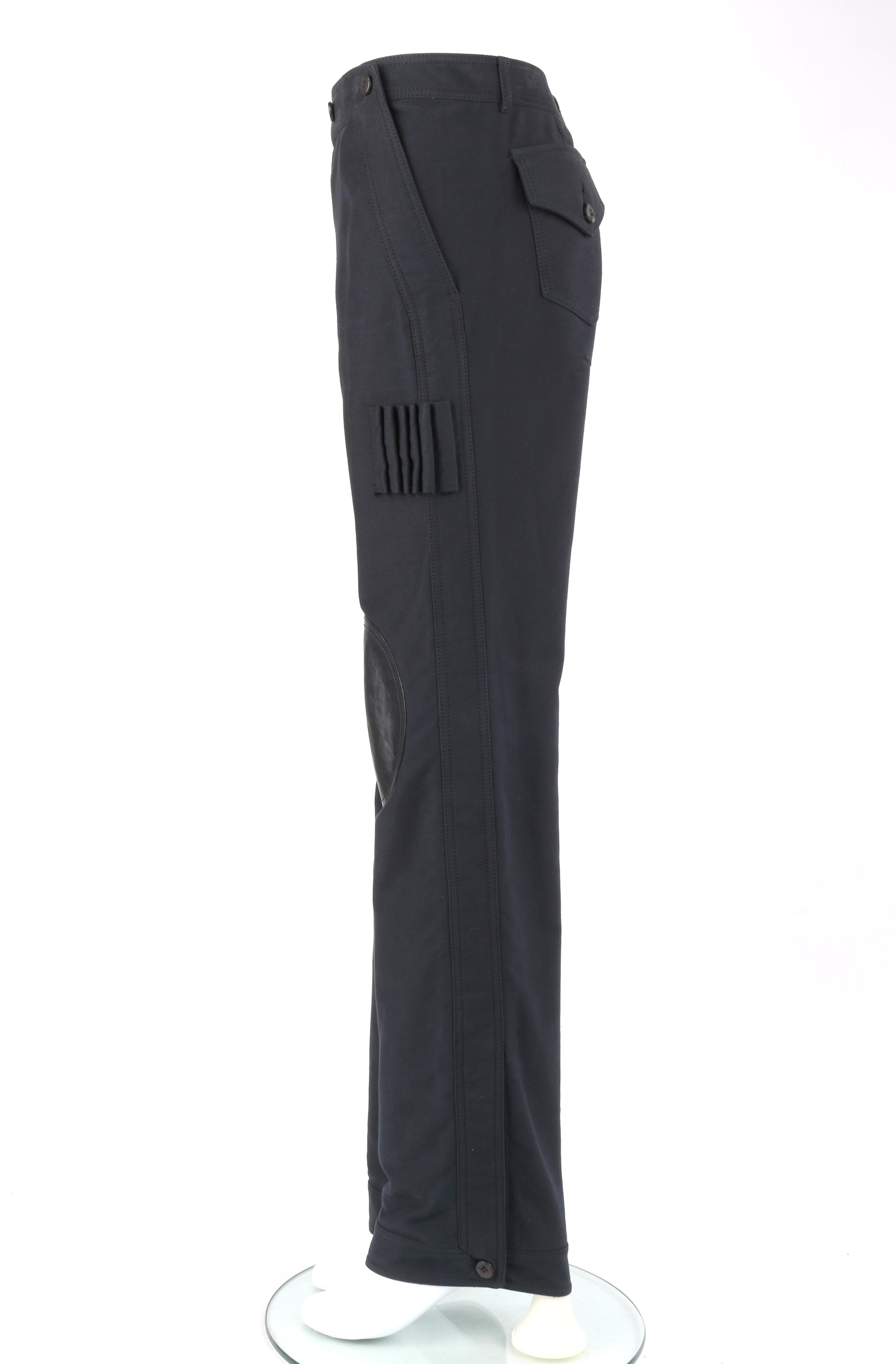 ALEXANDER McQUEEN A/H 2003 - Pantalon de cargaison « Scanners » à taille haute en cuir à coussin sur les genoux Pour femmes en vente