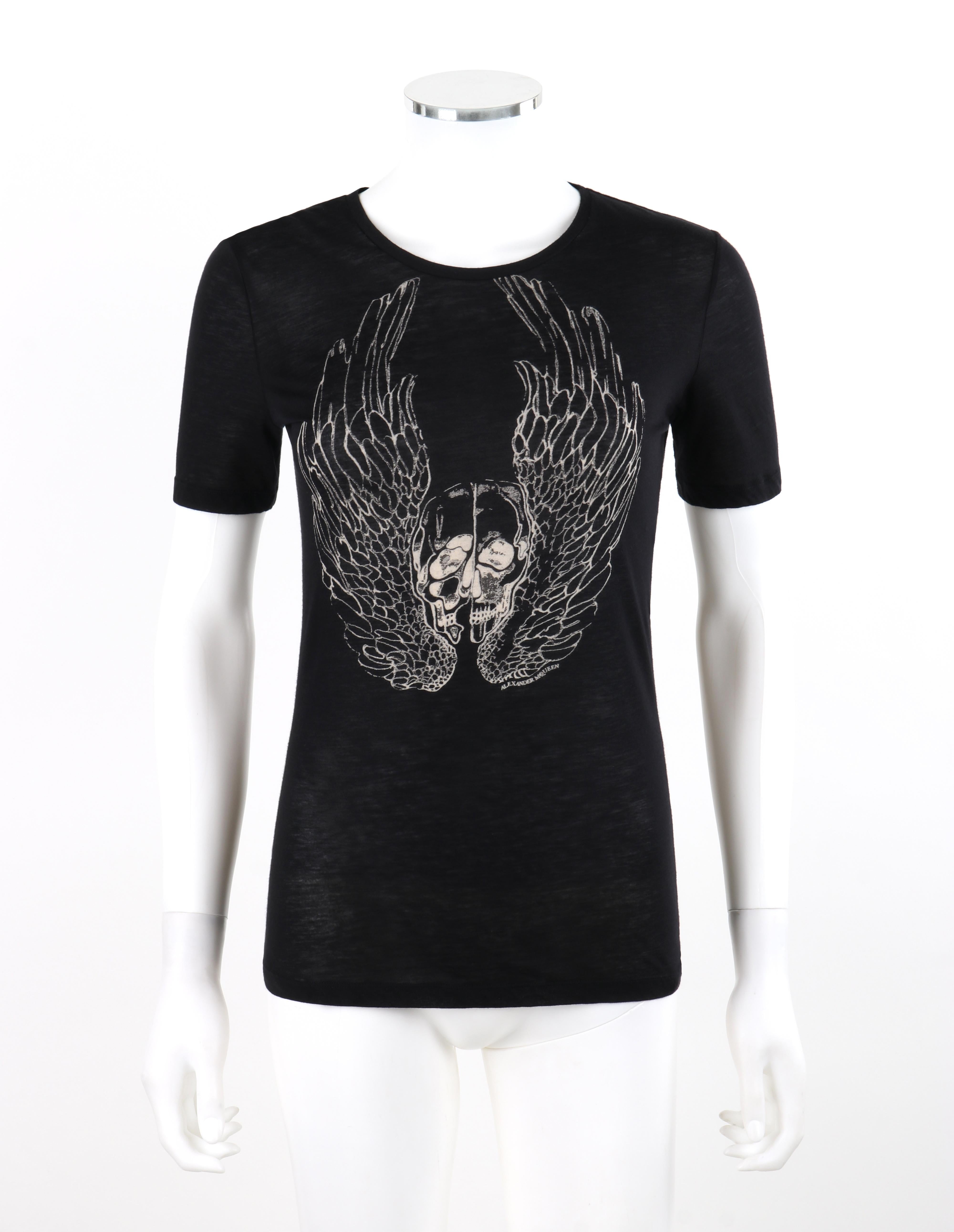 ALEXANDER McQUEEN A/W 2008 Black White Asymmetrical Winged Skull T-Shirt Top

Brand / Manufacturer: Alexander McQueen
Collection: A/W 2008
Designer: Alexander McQueen
Style: Top
Color(s): Shades of black, white
Lined: No
Marked Fabric Content: 