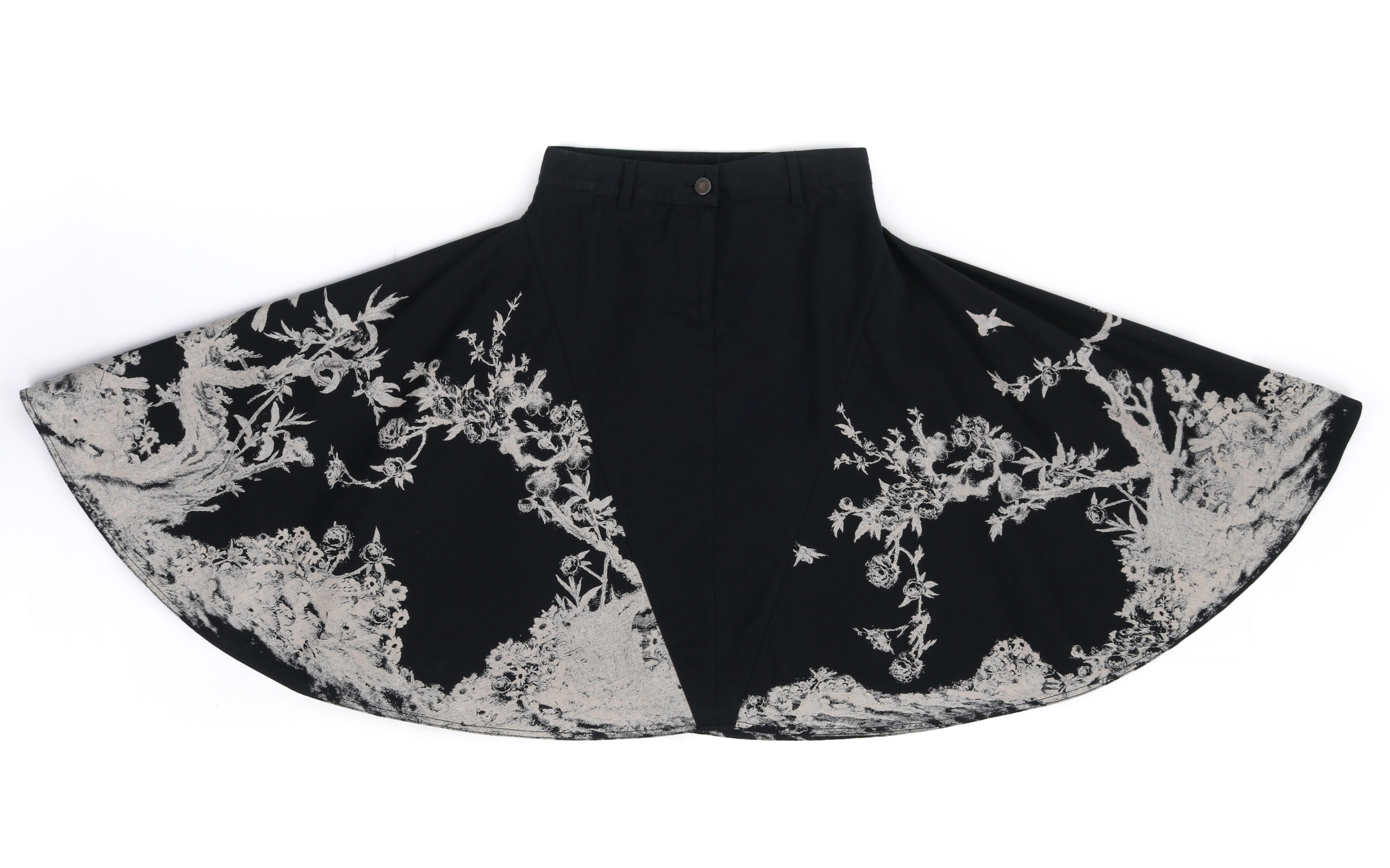 ALEXANDER McQUEEN A/W 2008 Black White Floral Peplum Illusion Circle Skirt For Sale 2