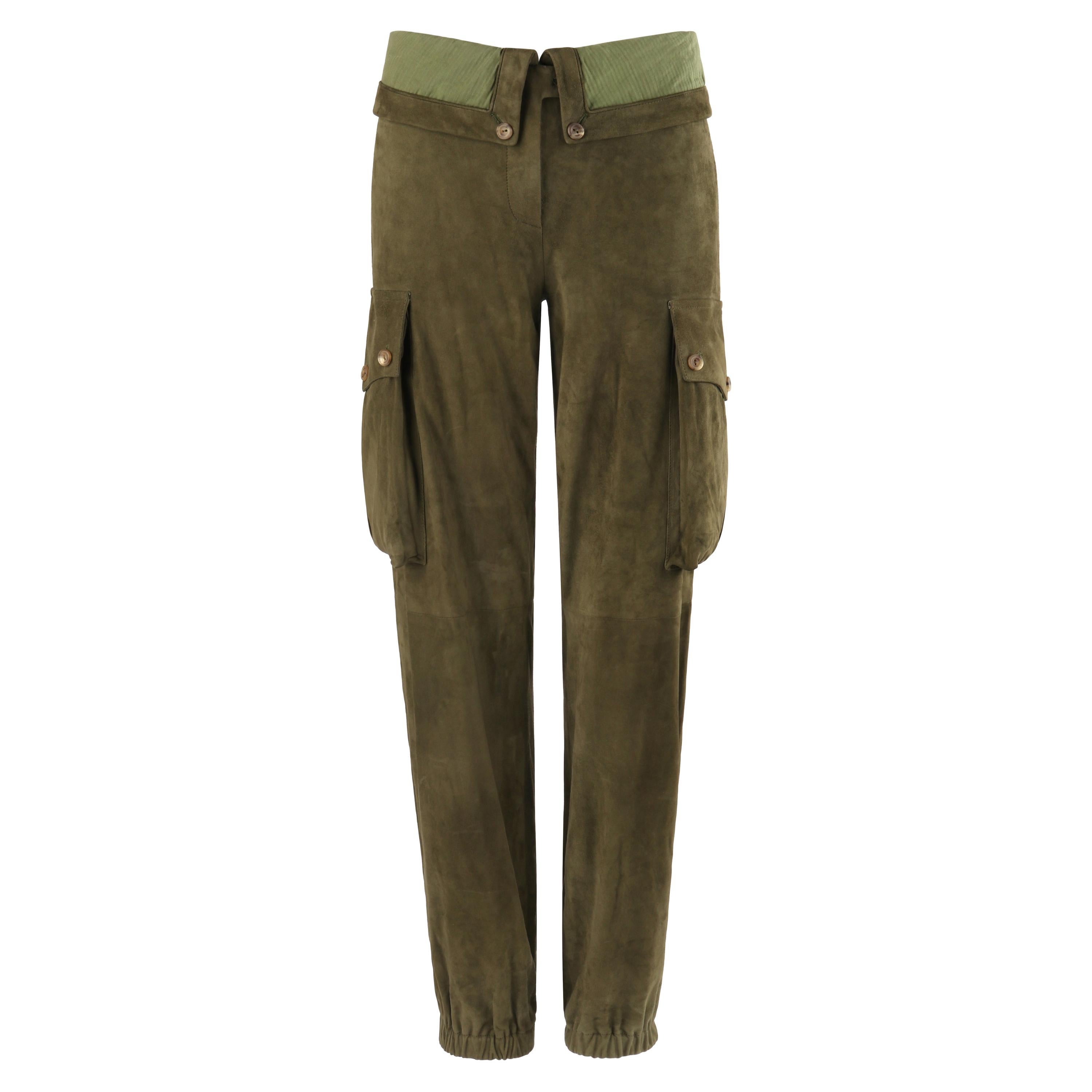 ALEXANDER McQUEEN A/H 2009 - Pantalon de voyage plissé en cuir et daim vert de l'armée en vente