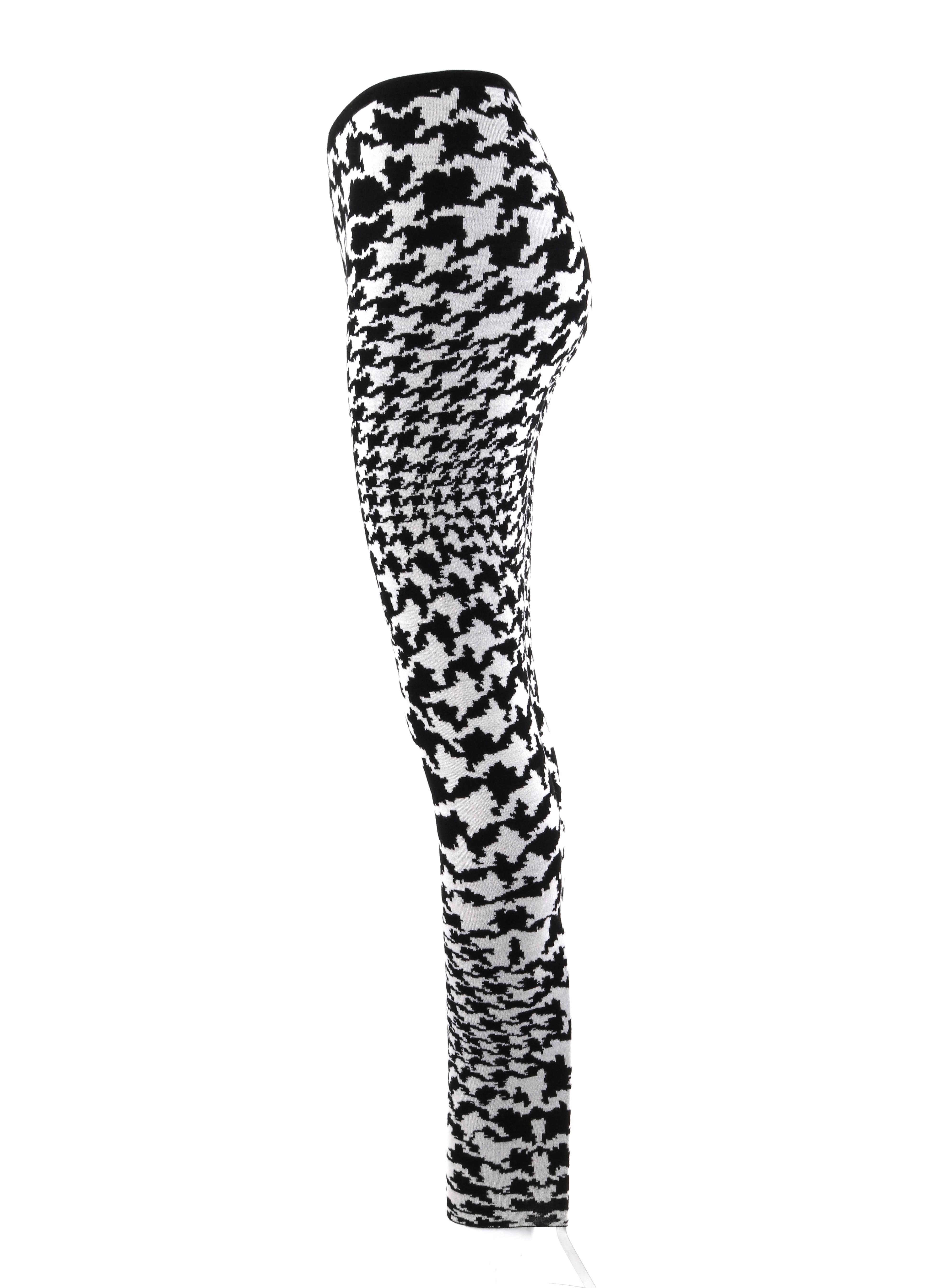 ALEXANDER McQUEEN A/W 2009 The Horn Of Plenty - Pantalon legging en laine à dents de chien Pour femmes en vente