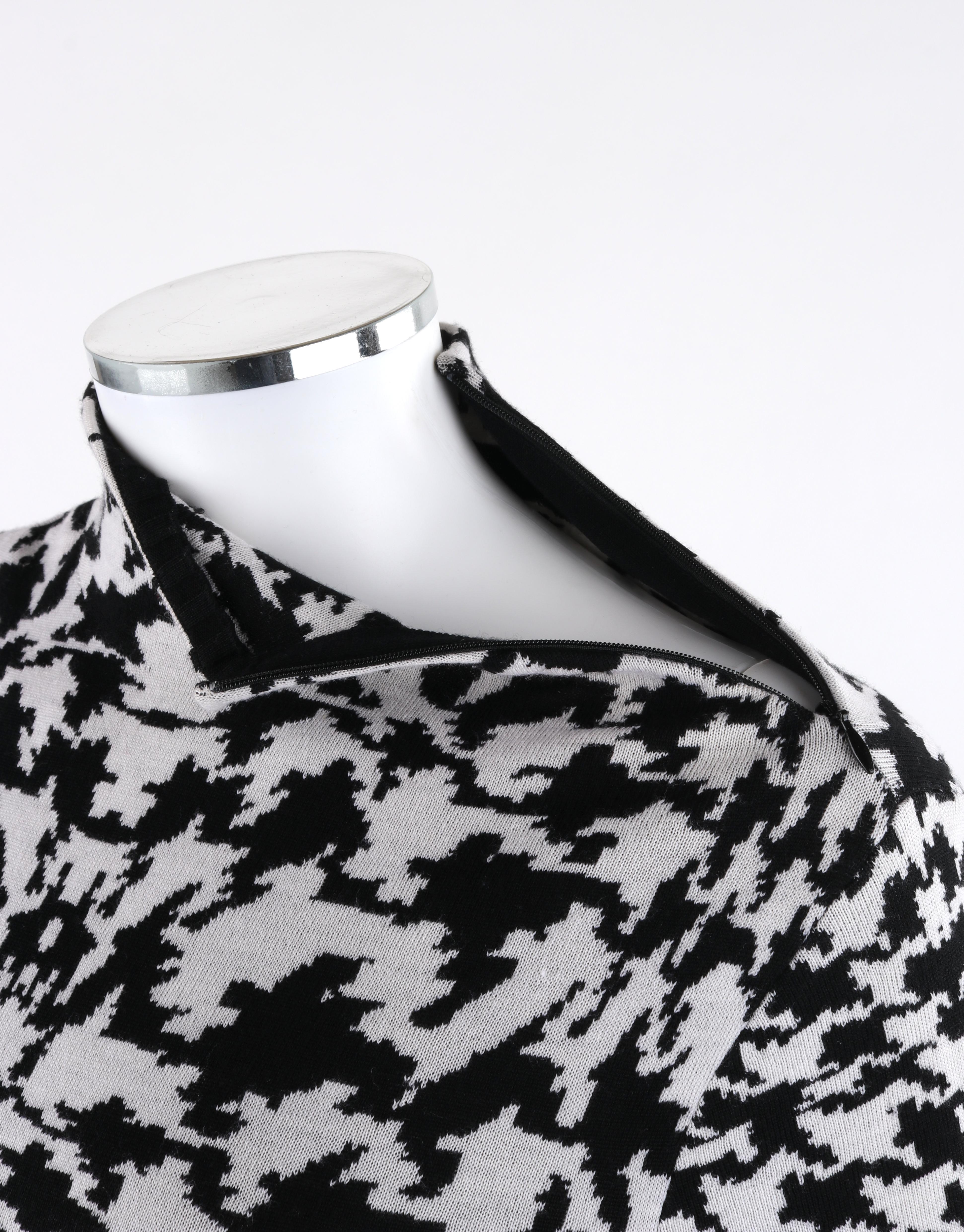 Women's ALEXANDER McQUEEN A/W 2009 “The Horn Of Plenty” Houndstooth Knit Sheath Dress For Sale