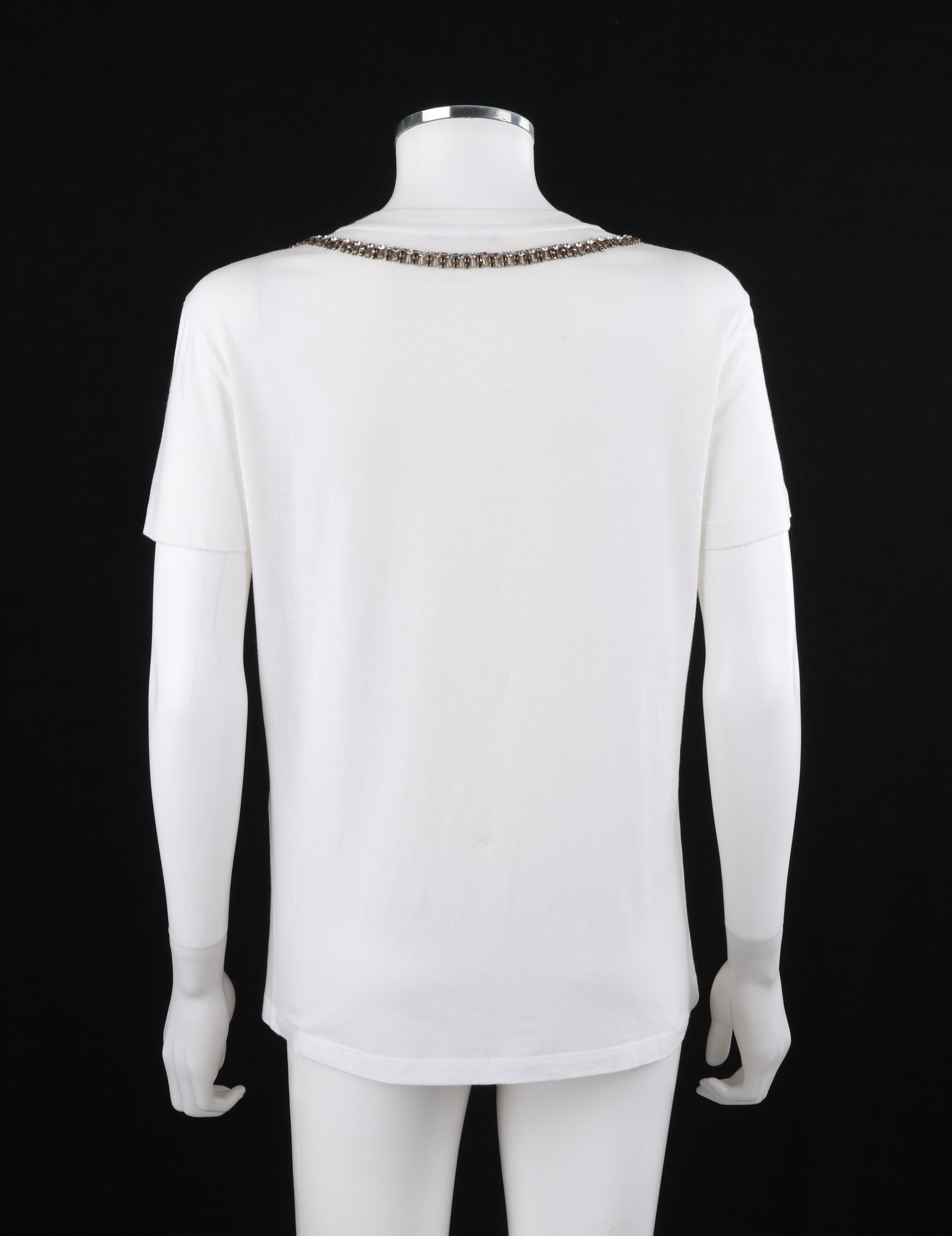 ALEXANDER McQUEEN A/W 2013 Weißes Kurzarm-T-Shirt mit Totenkopfstickerei und Perlen Damen im Angebot