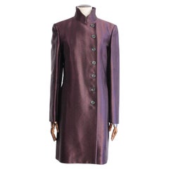 Alexander McQueen A/W02 
Supercalifragilistic
 Burgunderfarbener bestickter Mantel