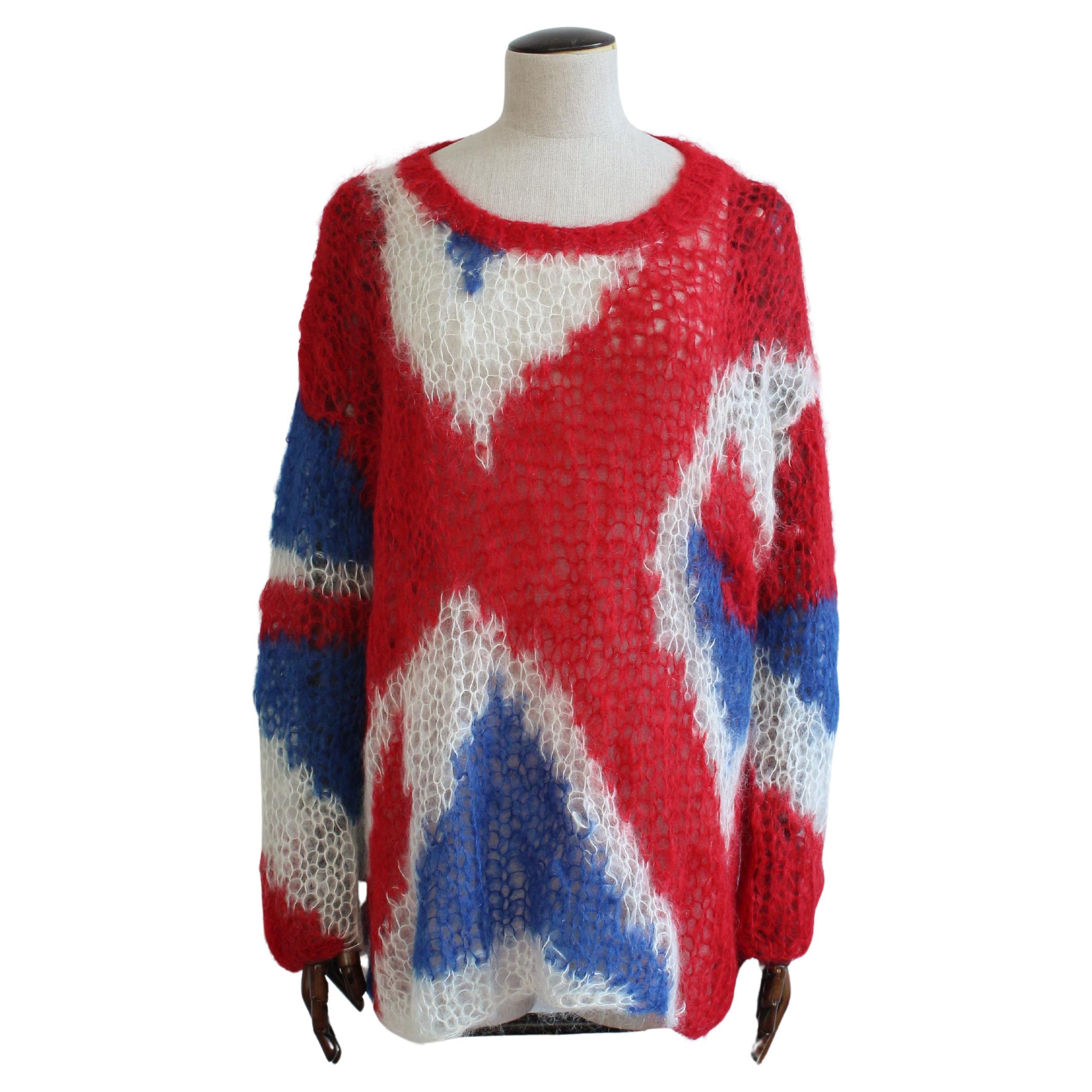 Alexander McQueen A/W08 « The Girl Who Lived In The Tree » Union Jack en tricot de mohair
