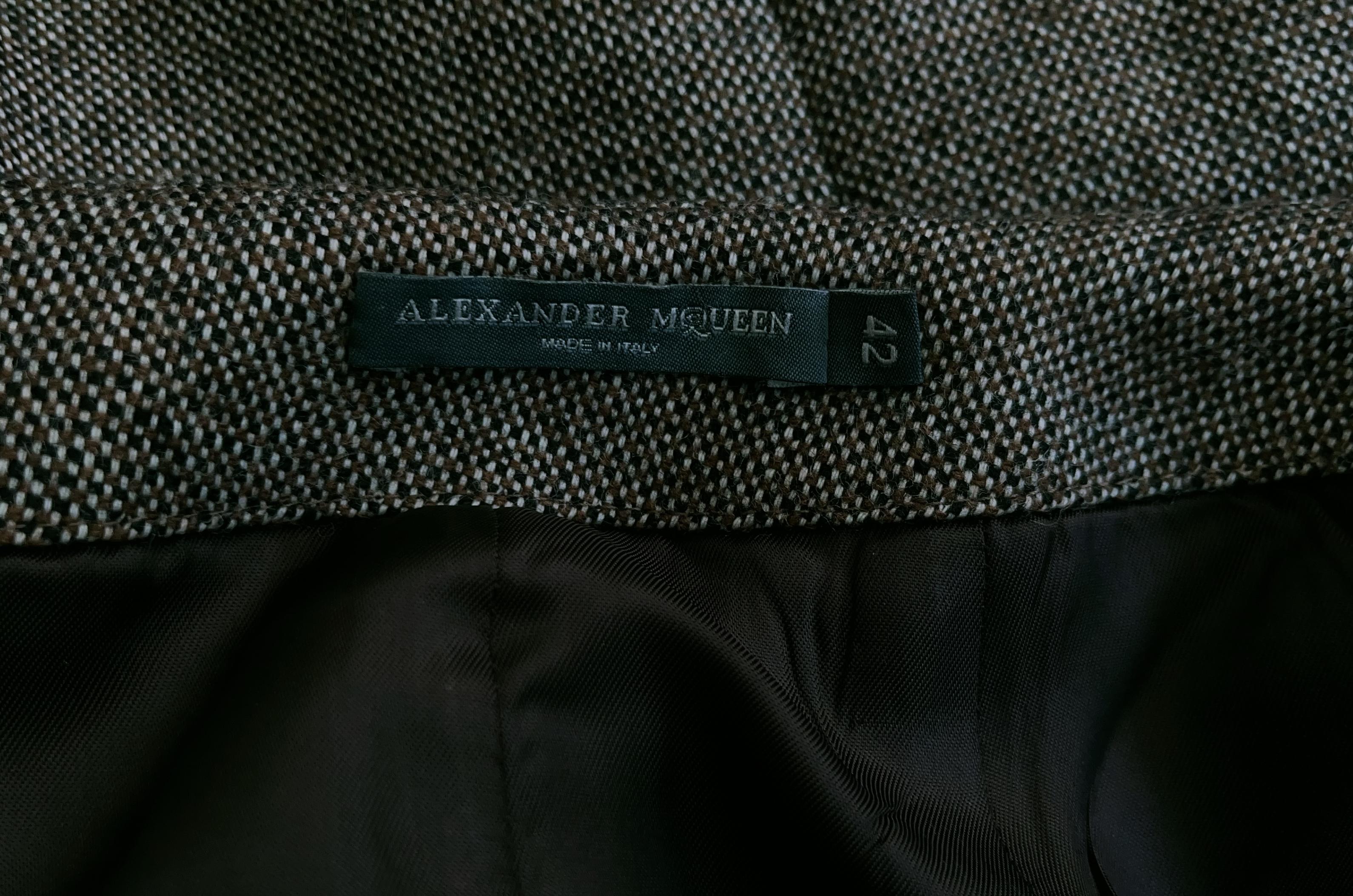 Alexander McQueen Archival FW 2005 'The Man Who Knew Too Much' Wool Skirt Suit For Sale 8