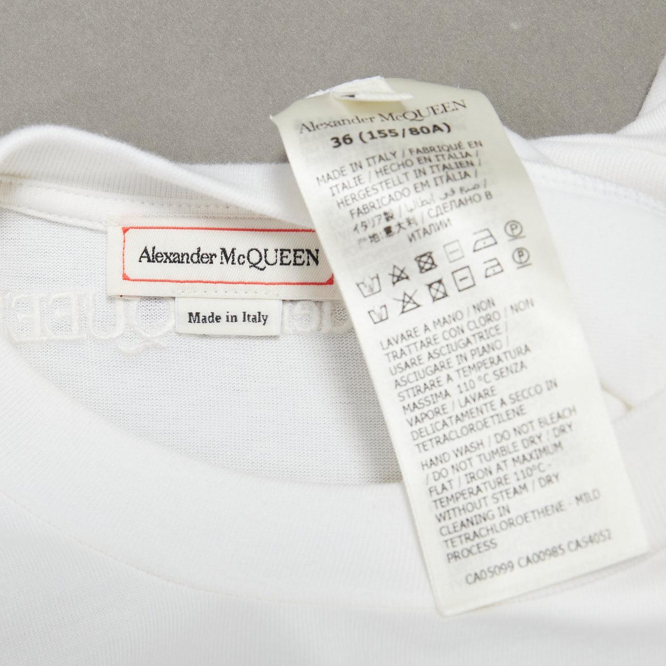 ALEXANDER MCQUEEN Robe évasée asymétrique à manches volantées et taille tombante IT36 XXS en vente 3