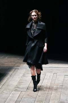 Alexander McQueen Autumn/Winter 2006 ‘Widows of Culloden’ Black Asymmetric Coat