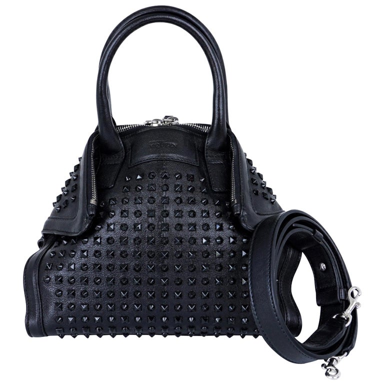 Alexander McQueen Bag Black on Black De Manta Tote Shoulder Strap at  1stDibs | alexander mcqueen handbags sale