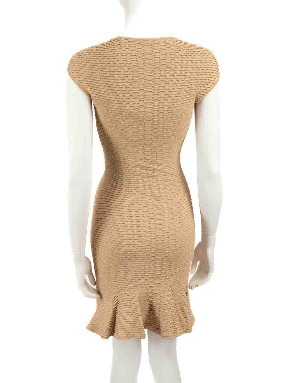 Alexander McQueen Beige Knit Sleeveless Mini Dress Size XS In New Condition For Sale In London, GB