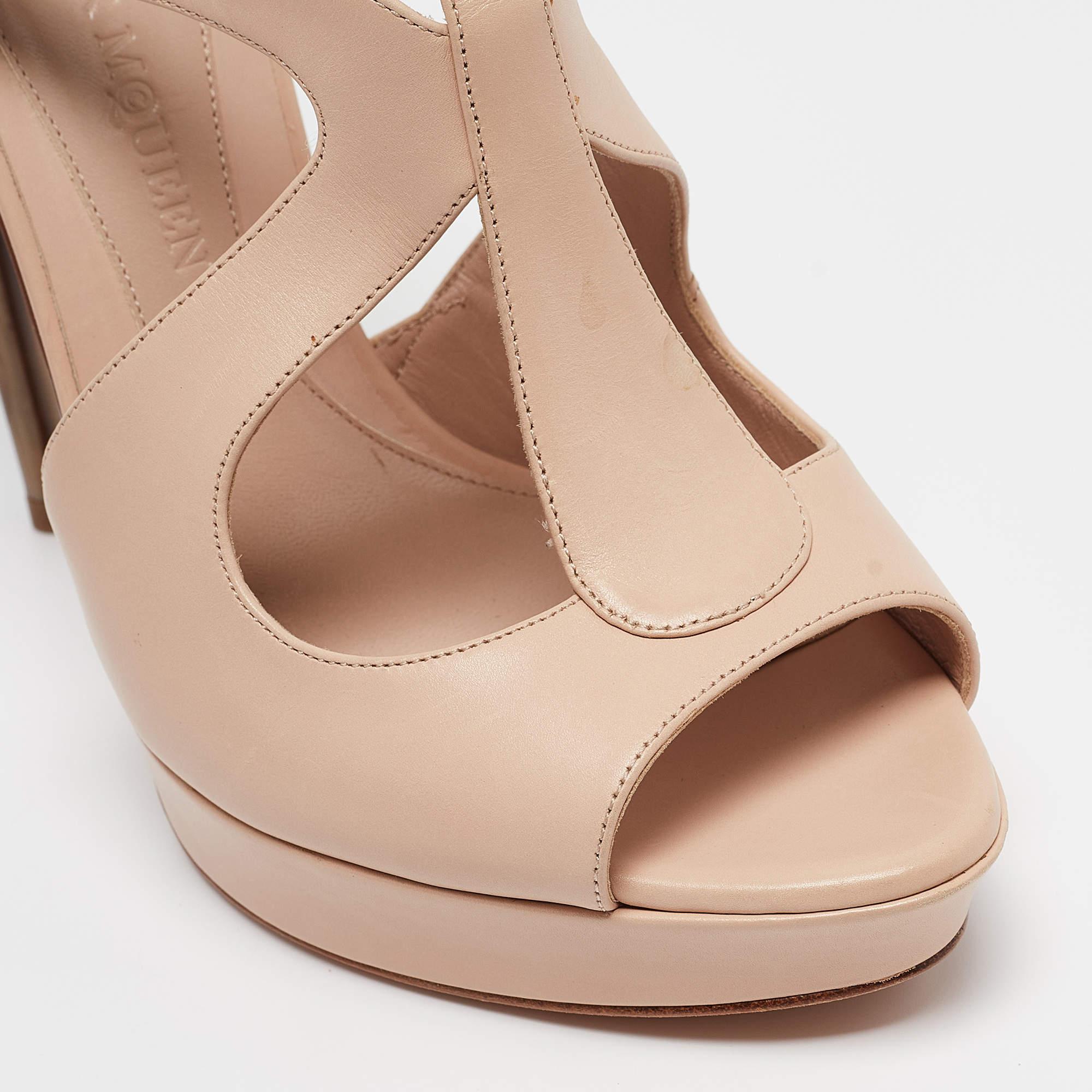 Alexander McQueen Beige Leather Ankle Strap Sandals Size 41 For Sale 3