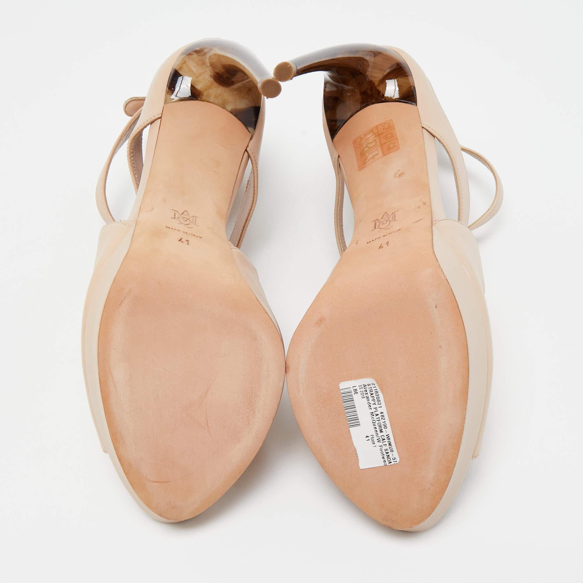 Alexander McQueen Beige Leather Platform Ankle Strap Sandals Size 41 In Excellent Condition In Dubai, Al Qouz 2