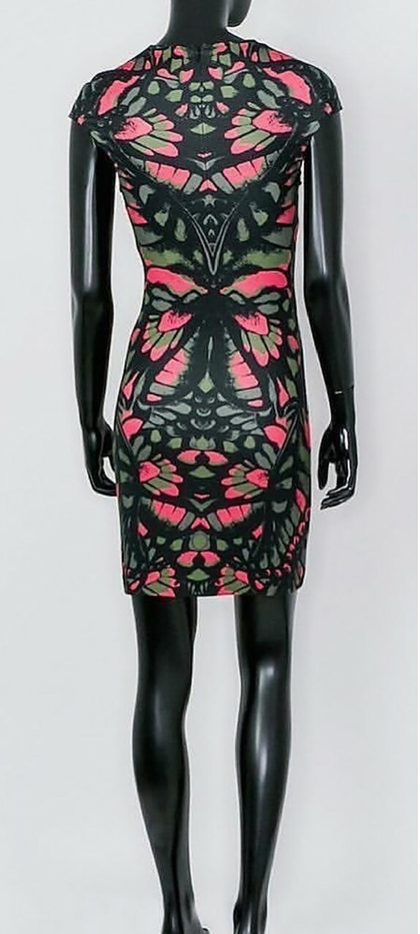 ALEXANDER McQueen SCHWARZ und PINK EINGESCHNEIDERTES KLEID 40 - 4 (Schwarz)