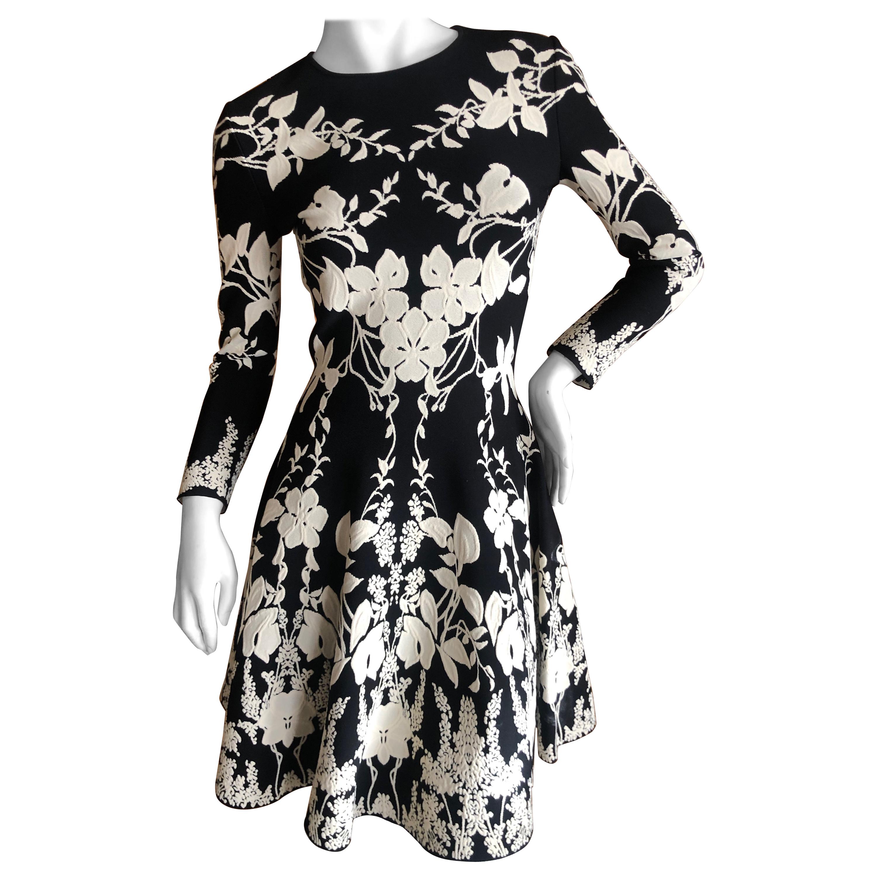 Alexander McQueen Black and White Inartsia Floral Knit Dress with Skater Skirt For Sale