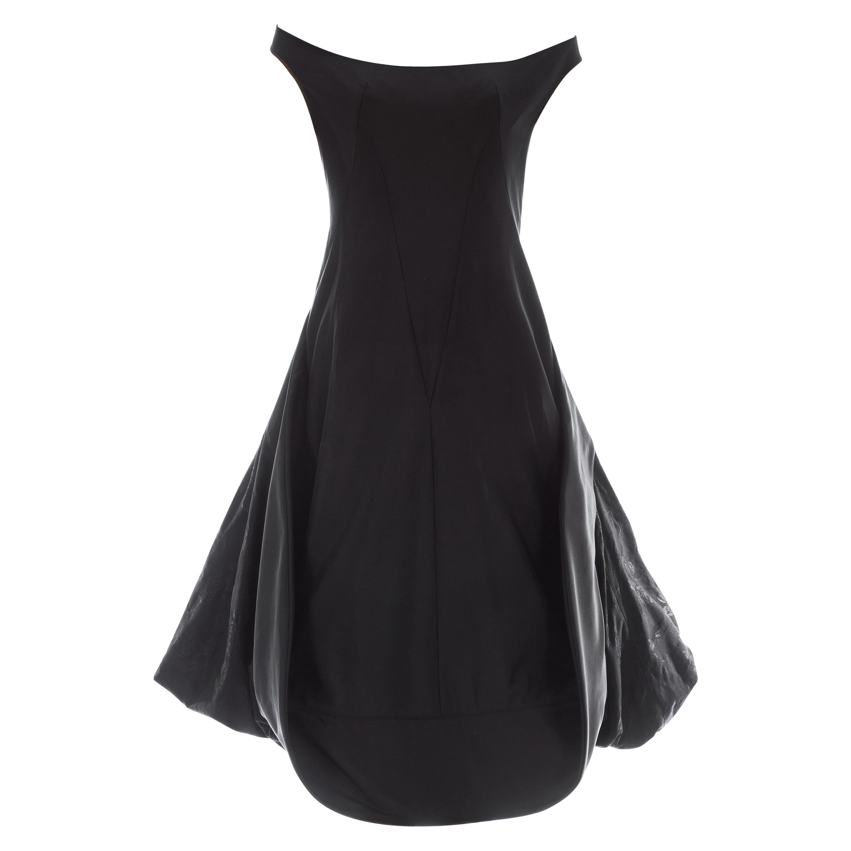 Alexander McQueen black cotton polyamide cocktail dress with bustle, ss 2002 For Sale