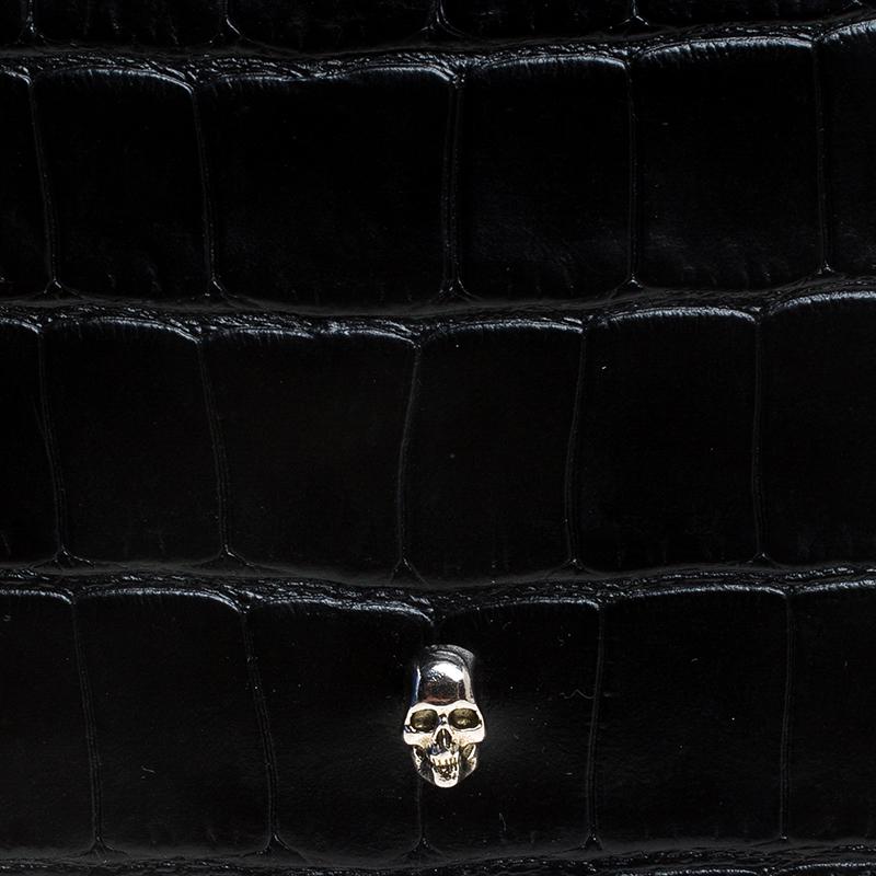 Alexander McQueen Black Croc Embossed Leather Bi Fold Wallet 2