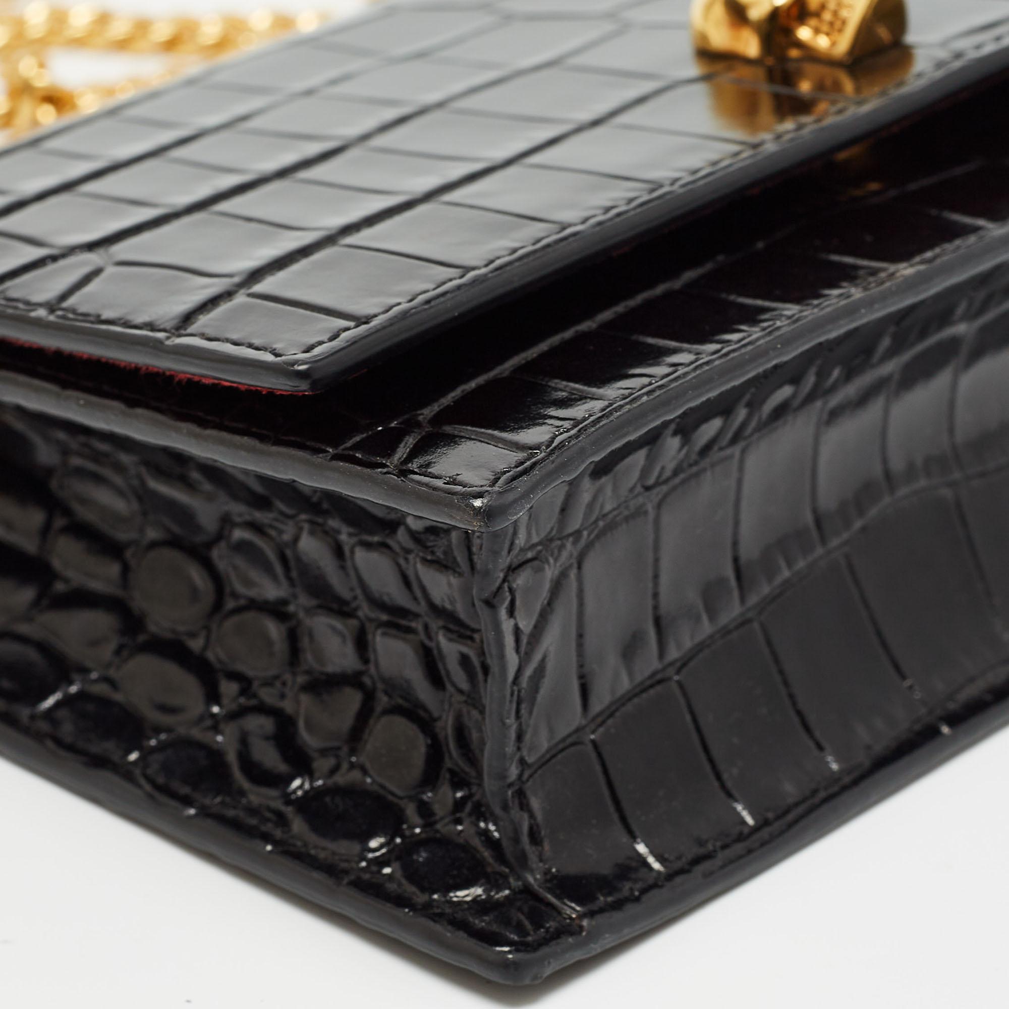 Alexander McQueen Black Croc Embossed Leather Skull Chain Clutch For Sale 6