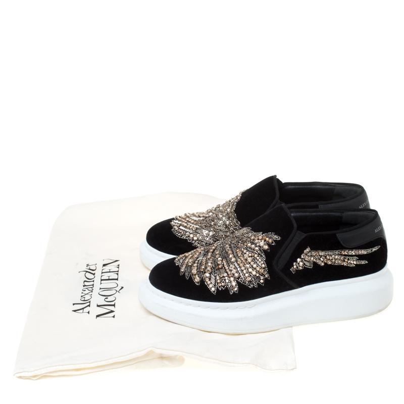 Alexander McQueen Black Crystal Embellished Velvet Slip On Platform Sneakers Siz 1