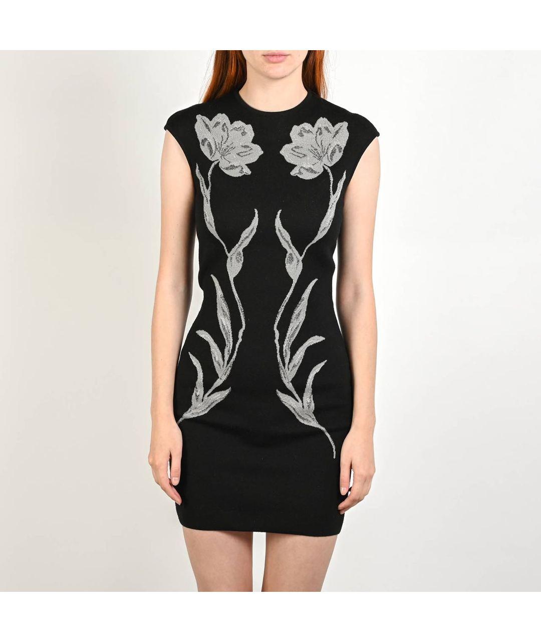 Alexander McQueen 

Black short embroidery dress

Content:63% wool, 20% polyamide, 2% elastane, 15% fibro metallization

IT Size 40 - 4

Excellent condition!
 
PLEASE VISIT OUR STORE FOR MORE GREAT ITEMS
OS
 