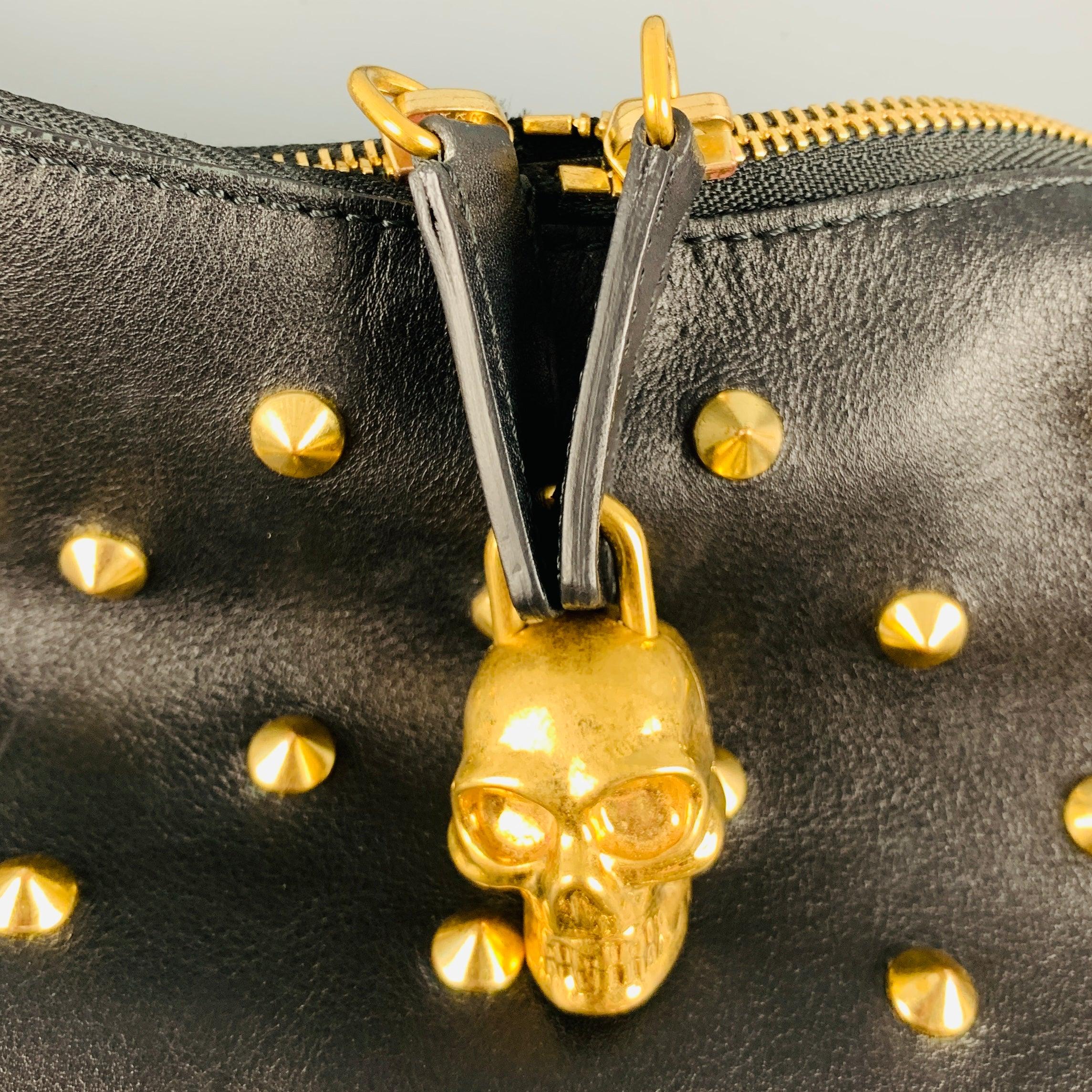 ALEXANDER MCQUEEN Black Gold Studded Leather Hobo Handbag For Sale 4