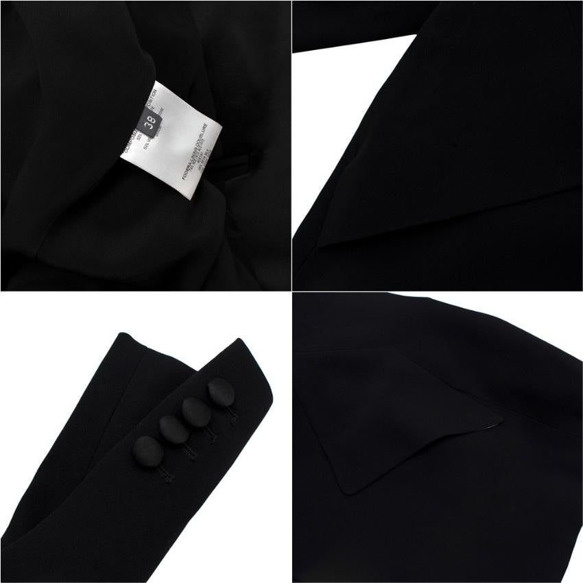 Alexander McQueen Black Grain De Poudre Wool Blazer, size 38, S For Sale 4