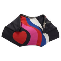 Alexander McQueen Black Heart Print Satin And Leather Medium De Manta Clutch