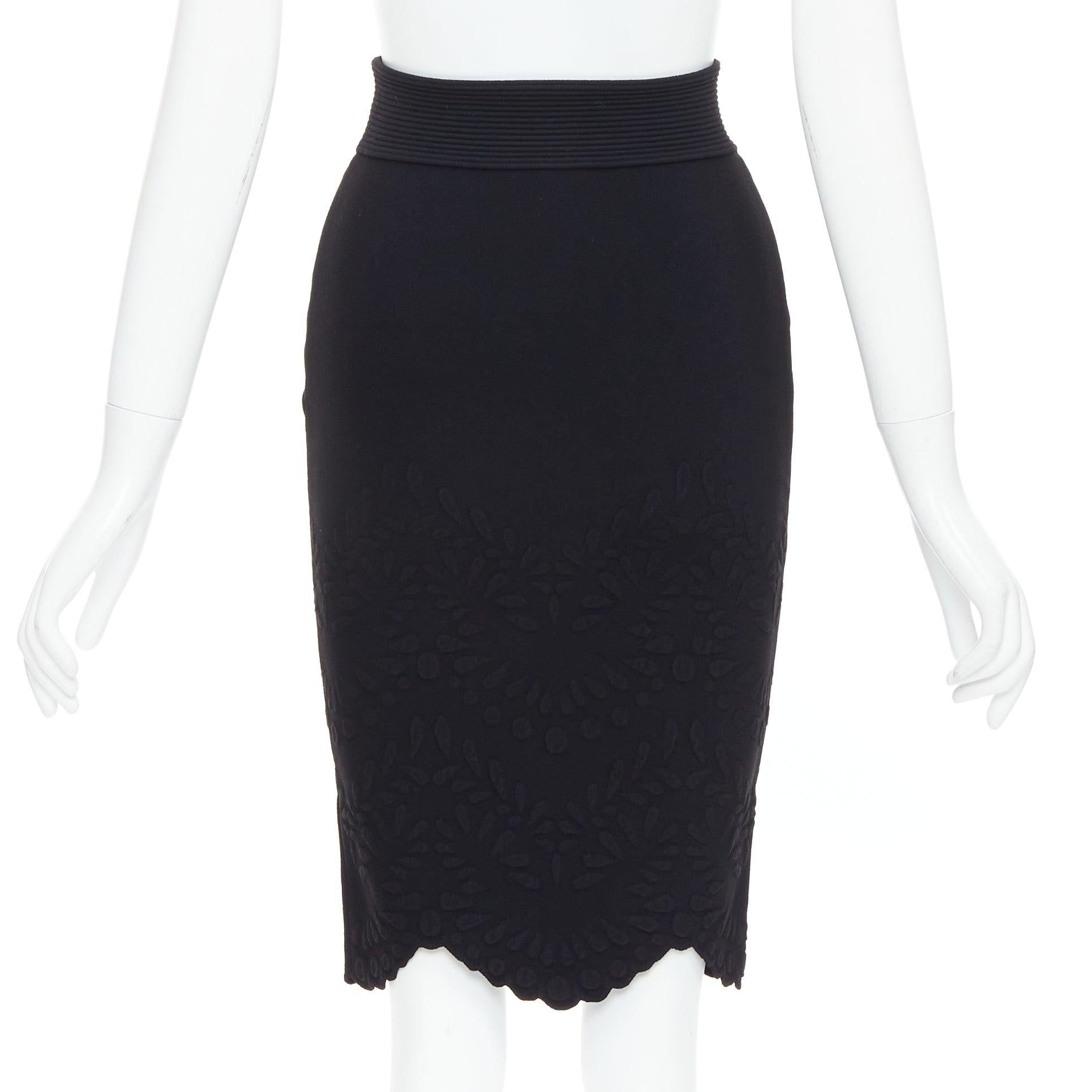 Women's ALEXANDER MCQUEEN black jacquard knit scallop hem pencil skirt XS For Sale