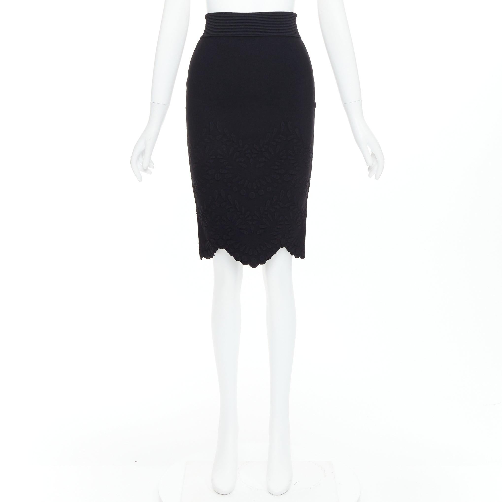 ALEXANDER MCQUEEN black jacquard knit scallop hem pencil skirt XS For Sale 4