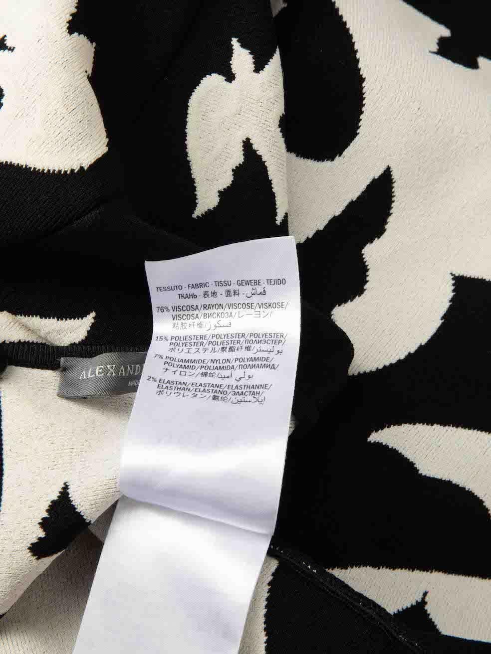 Alexander McQueen Black Knit Bird Print Dress Size M For Sale 2