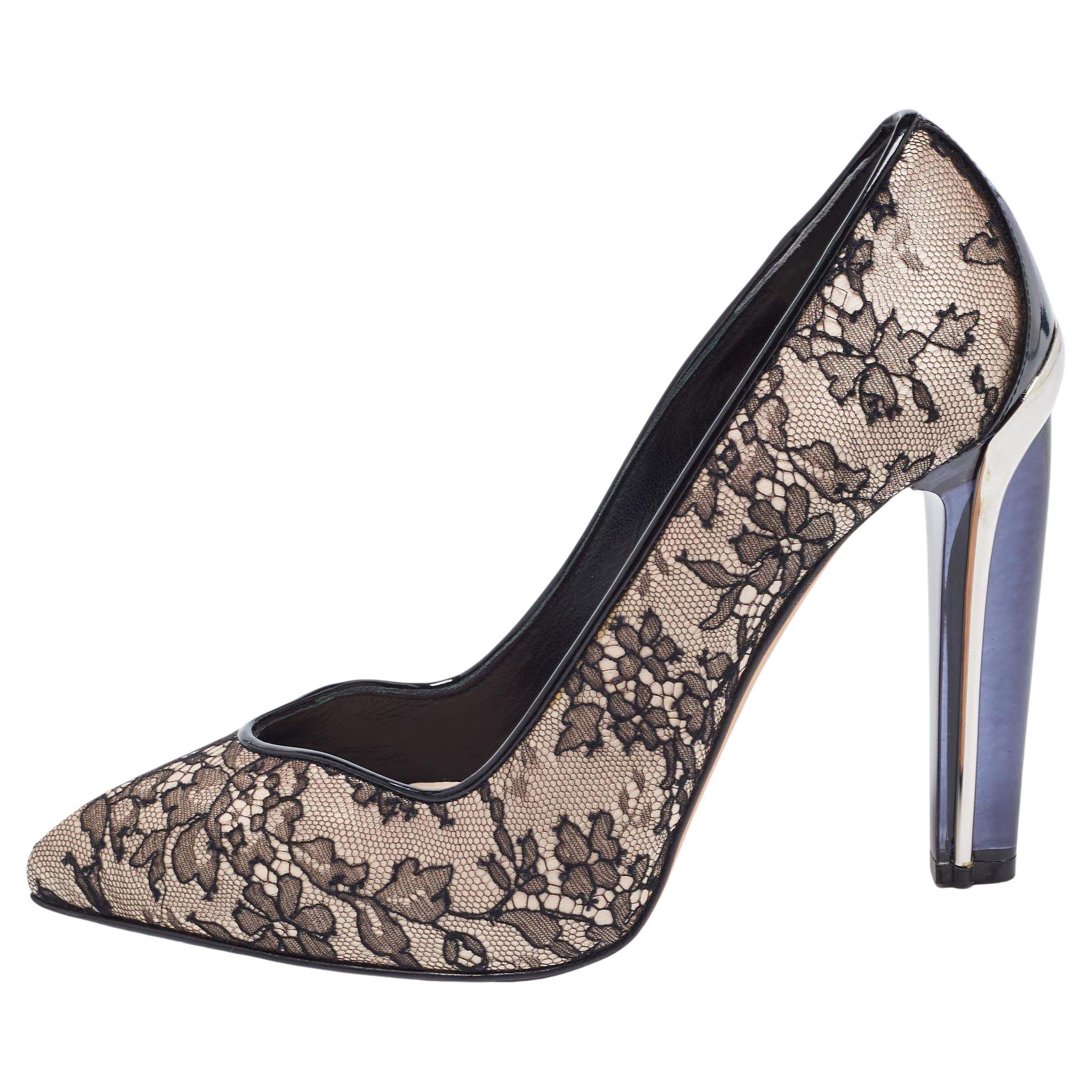 Alexander McQueen Black Lace and Patent Leather Pumps 
