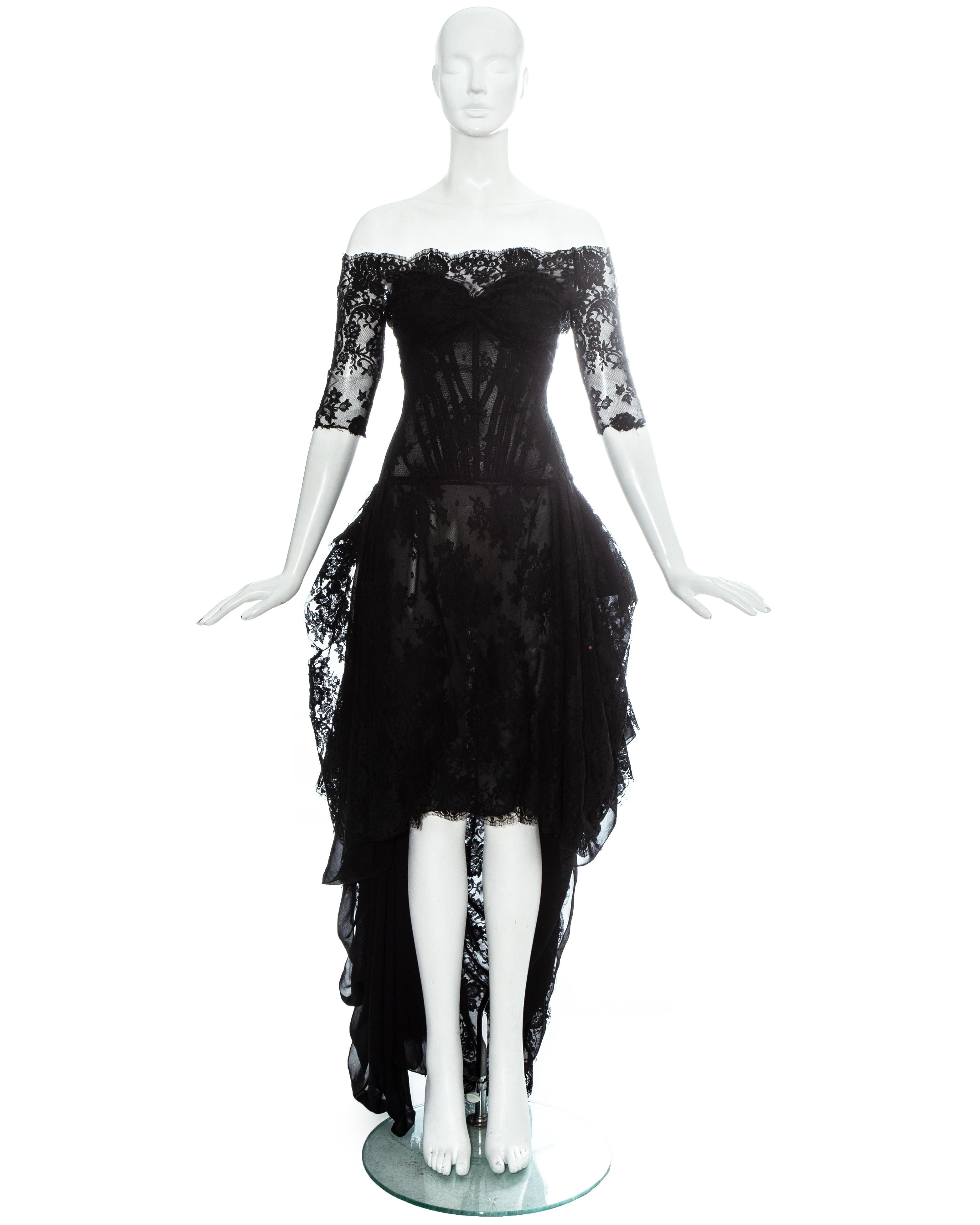 Alexander McQueen black lace corseted trained evening dress, 'Sarabande' ss 2007 In Excellent Condition In London, GB