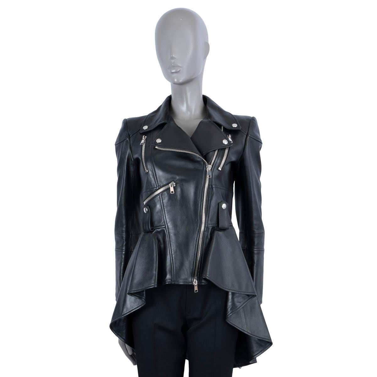 Noir Alexander McQueen - Veste en cuir noir 2023 PEPLUM BIKER 40 S en vente
